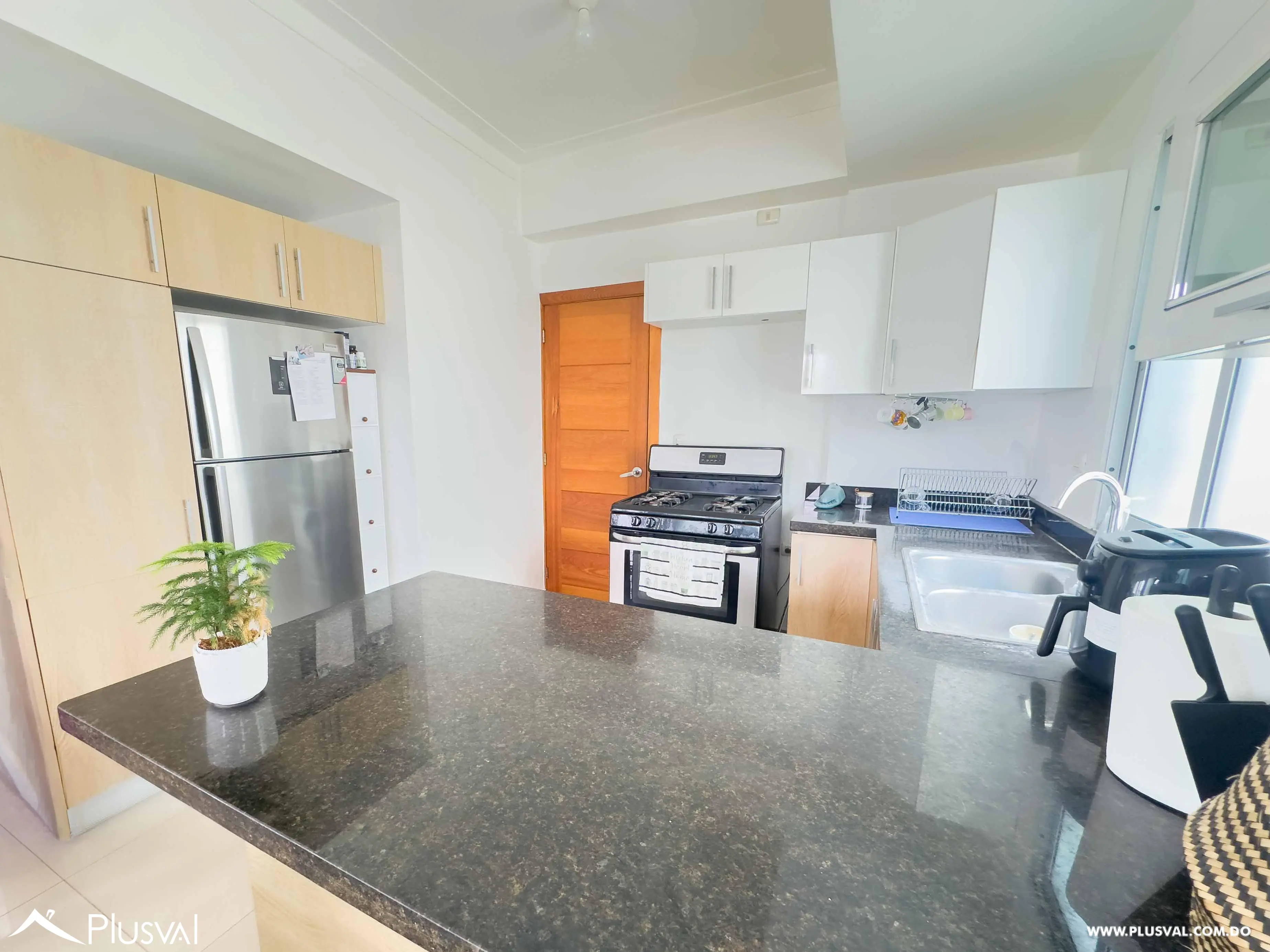 Apartamento de 3 habitaciones en el Millón 521841
