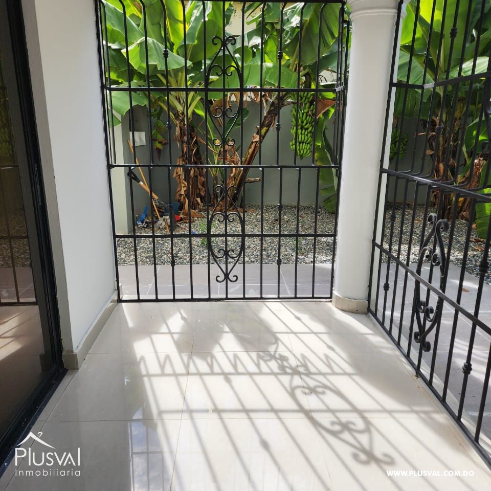 Casa moderna en Santo Domingo Norte 395193