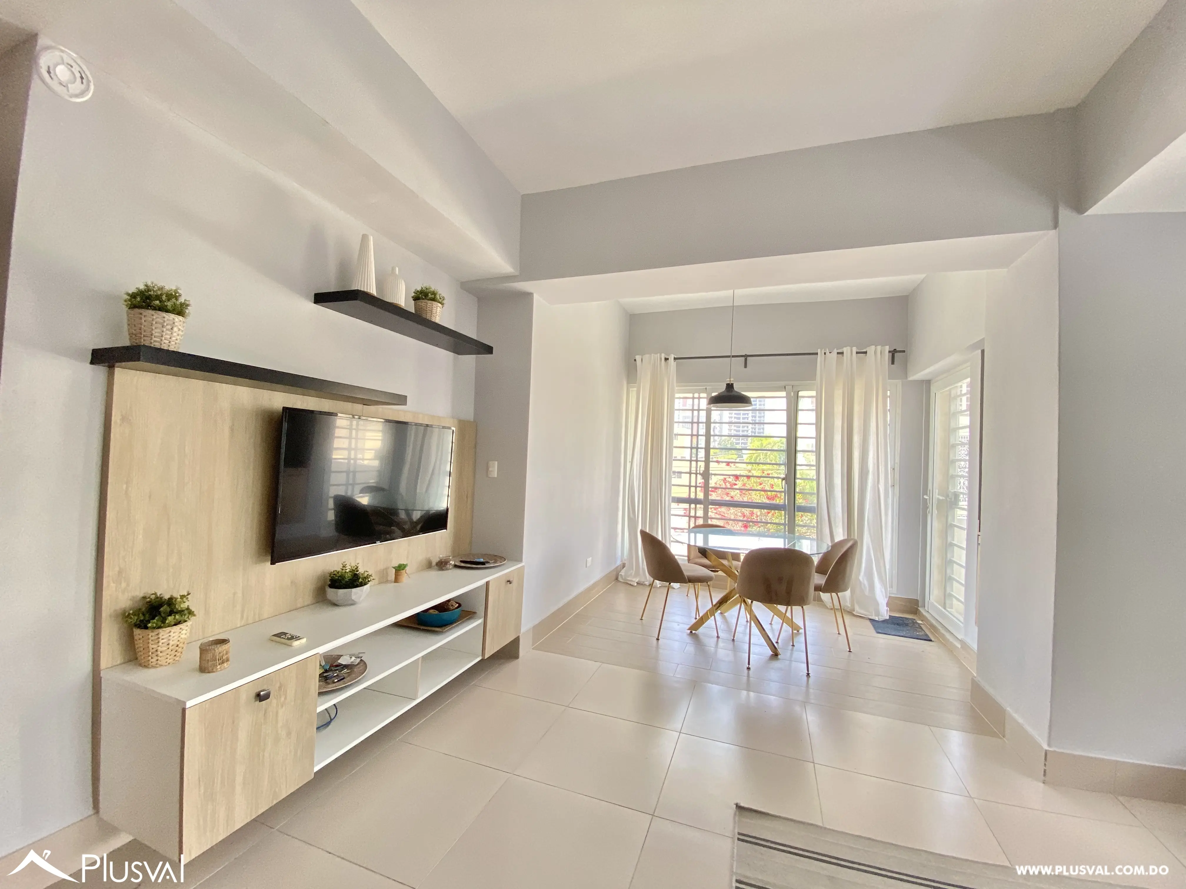 Alquilo Excelente Apartamento en Ensanche Naco 459563