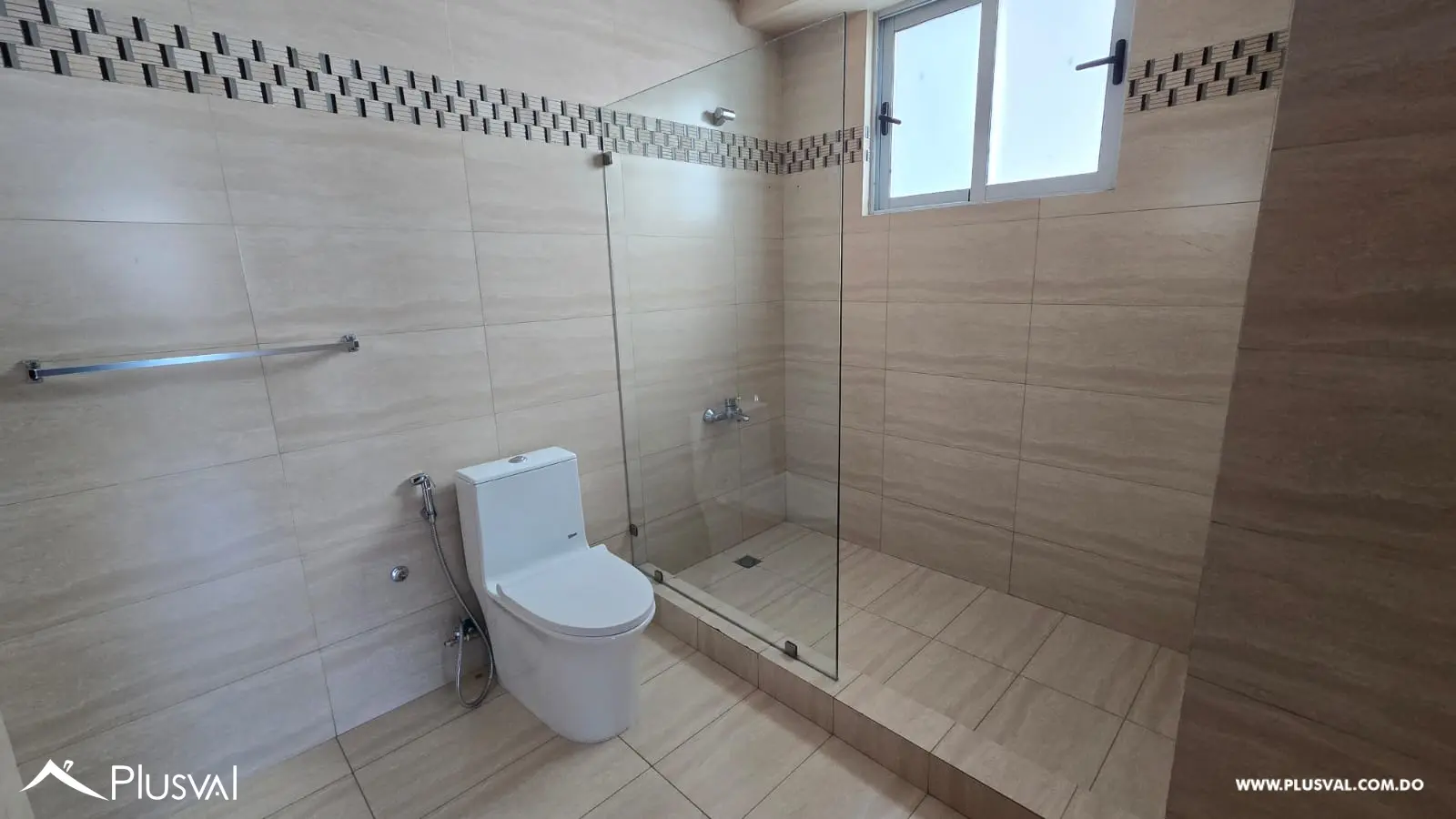 Majestuoso Apartamento en venta en la zona más Exclusiva de Serralles 492670