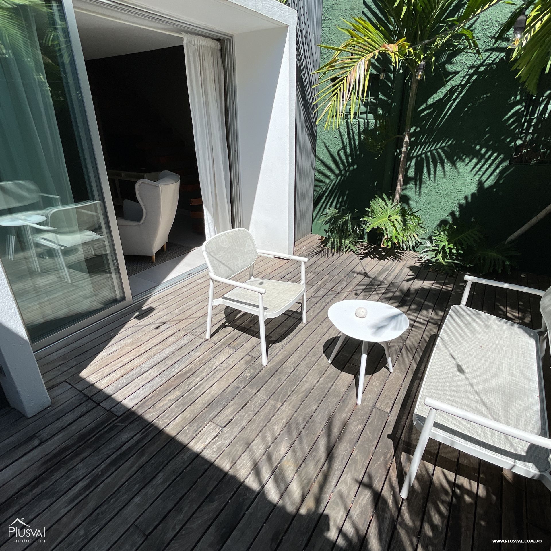 Alquiler de Amplio Apartamento Familiar con Terraza Privada en la Zona Colonial 396380