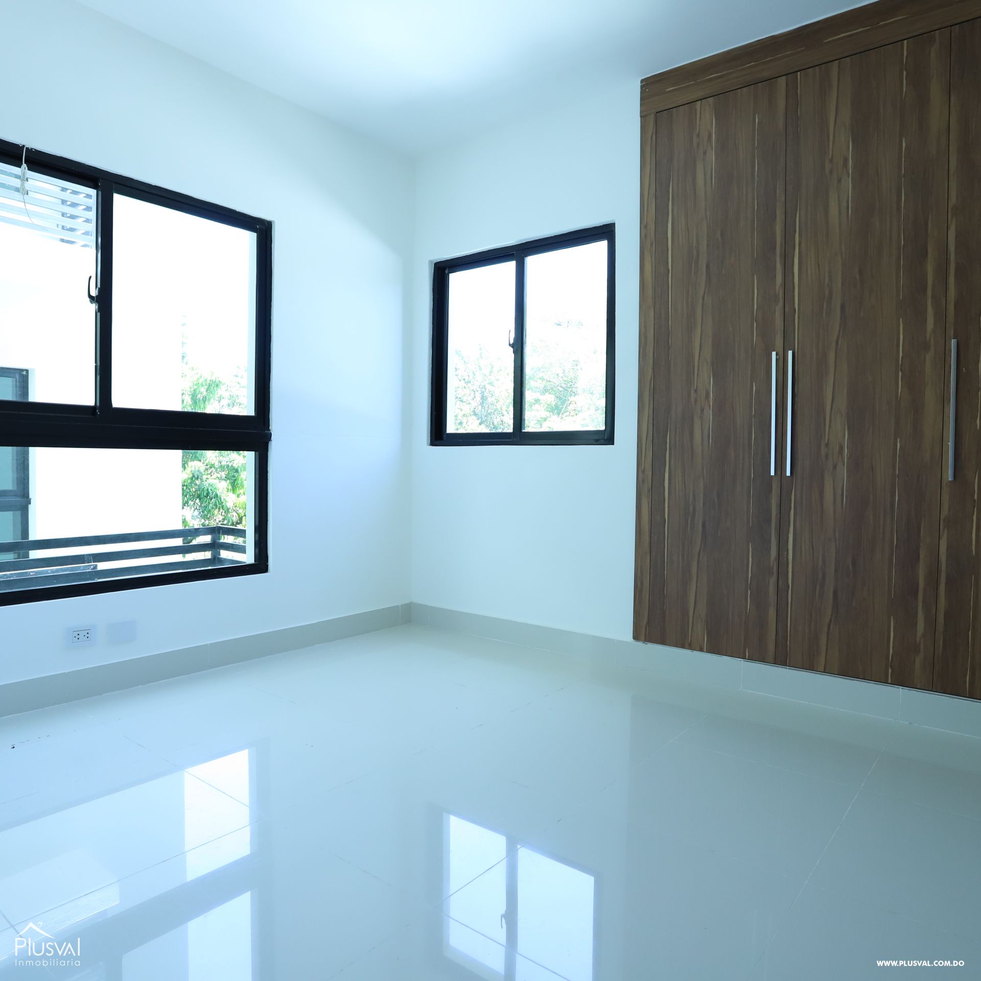 Exclusivo y comodo apartamento en venta 240170