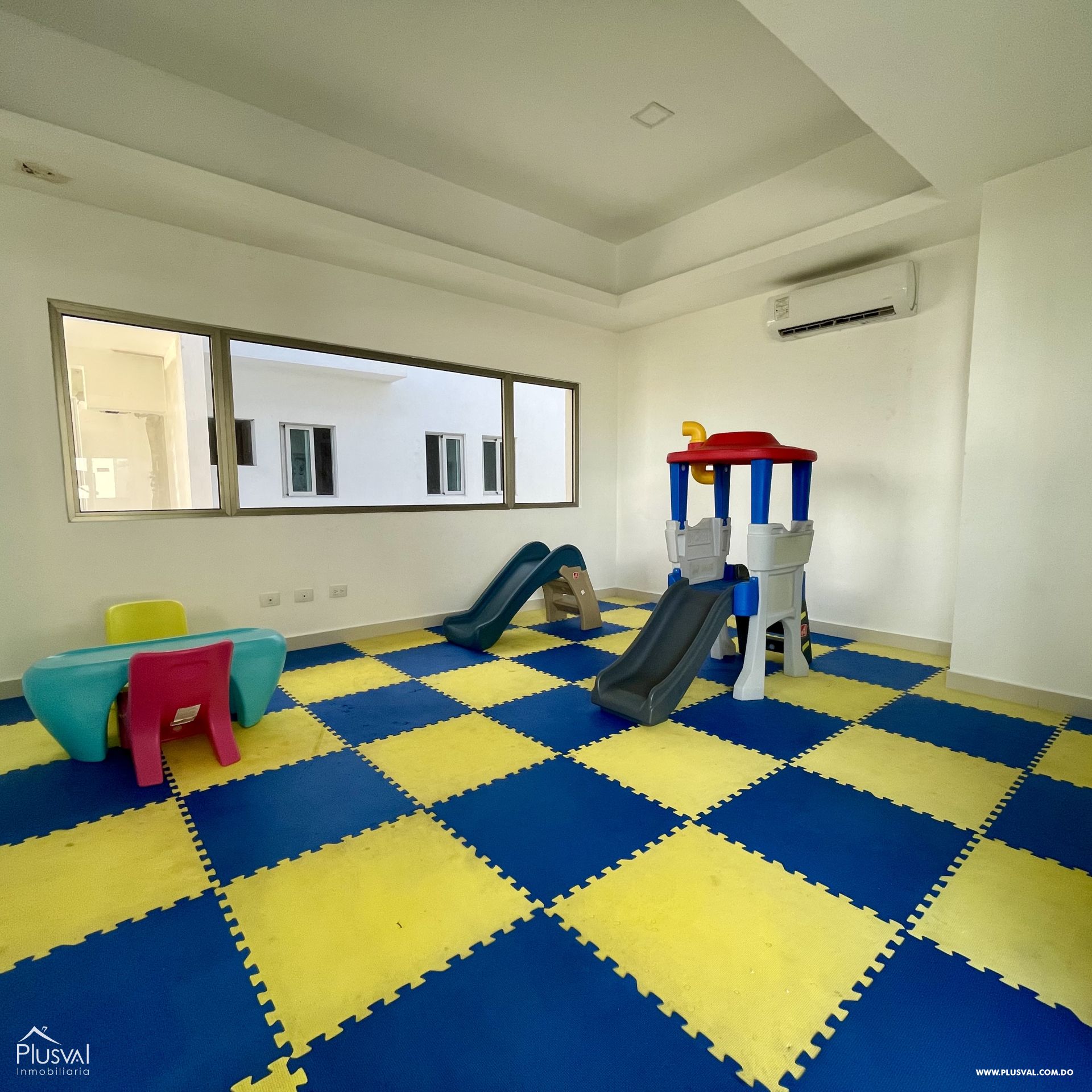 Apartamento en Alquiler Amueblado en el Corazón del Ensanche Naco 403158