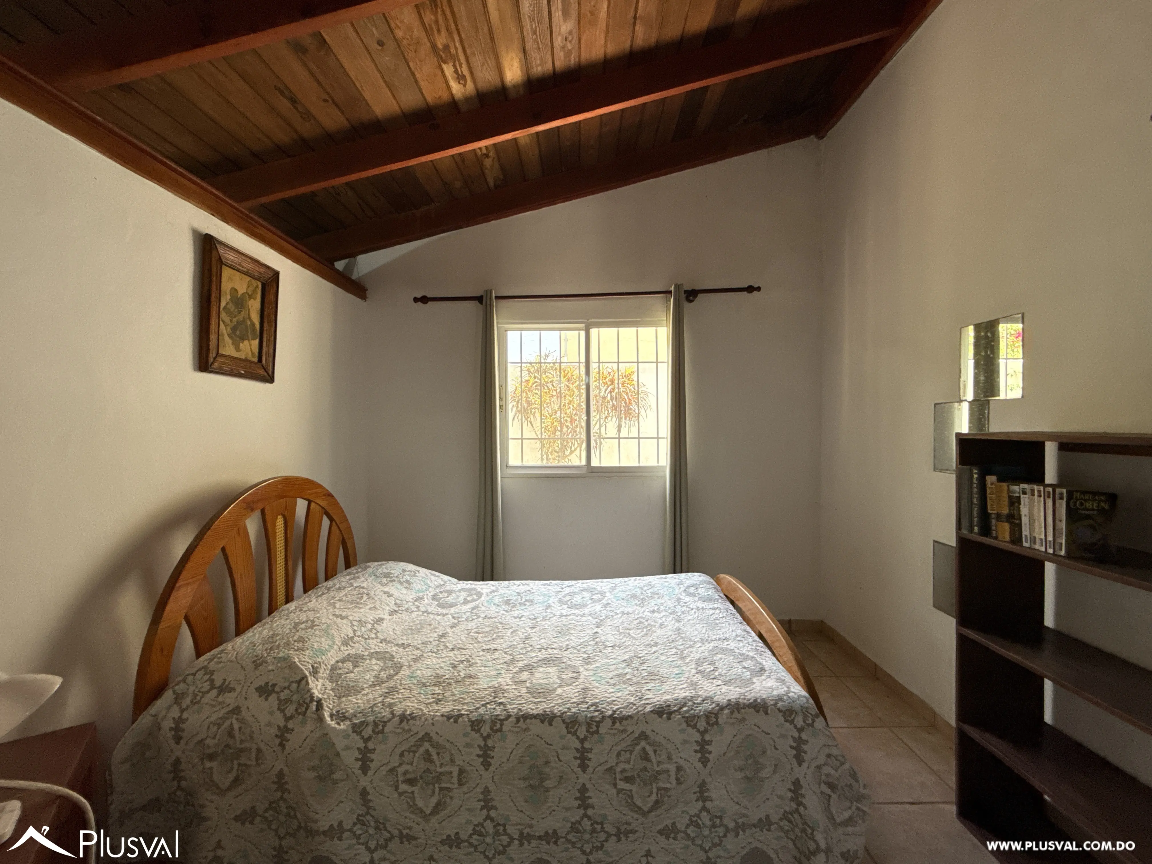 Edificio Residencial de 6 Apartamentos en Venta a 2 Minutos de la Playa en Juan Dolio 529903