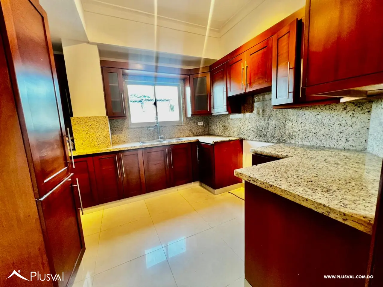 Apartamento en alquiler , en la mejor zona del Millon 467737