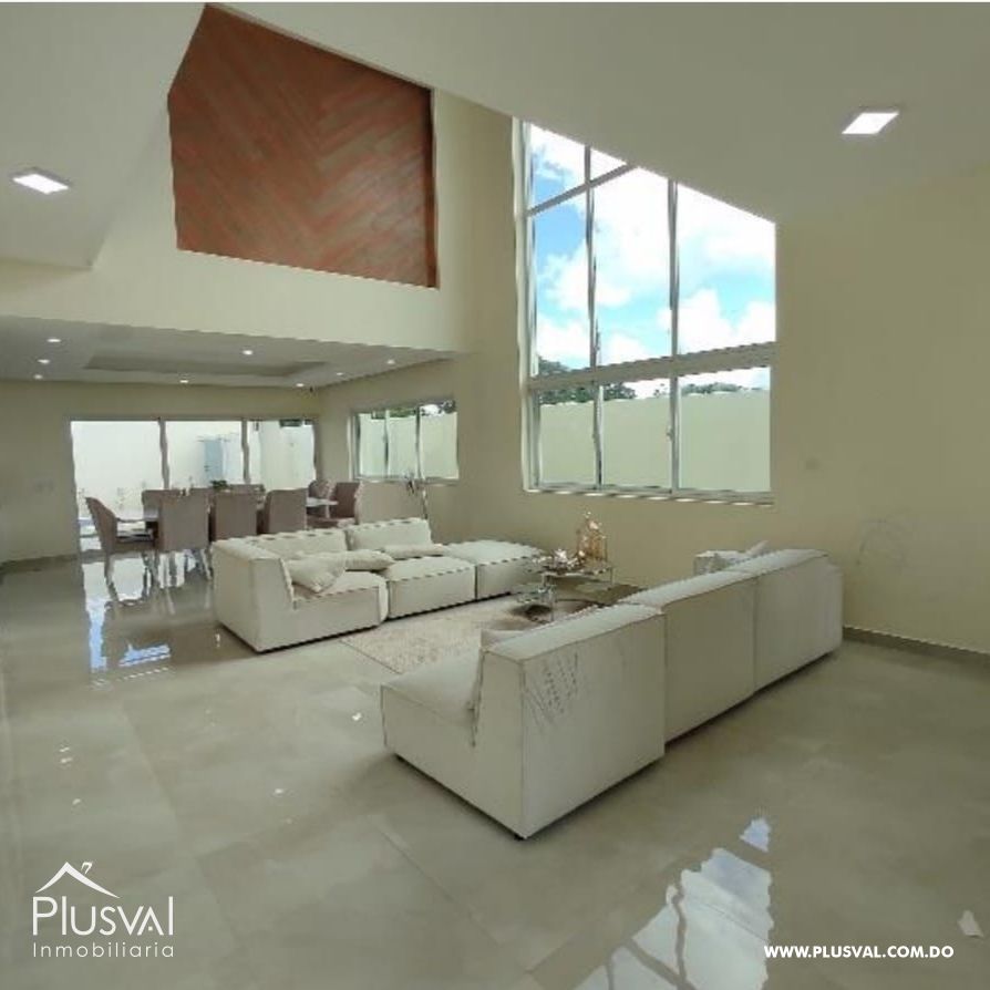 Casa en Venta en Higuey 282020