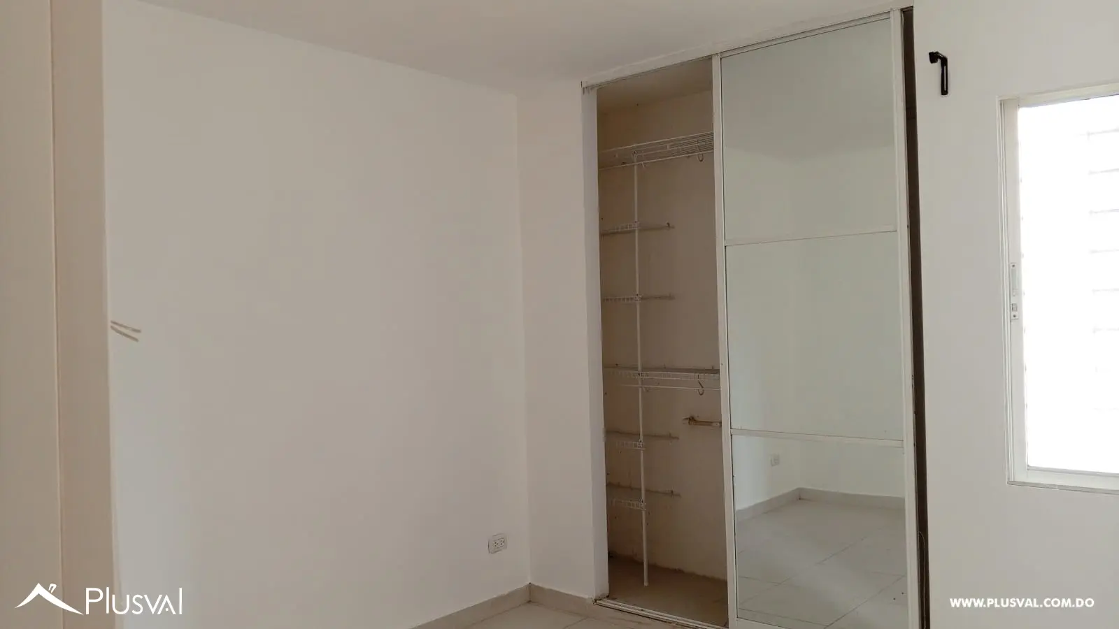 Coqueto Apartamento en venta en Colinas del Arroyo II 469202
