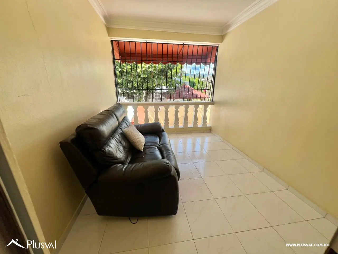 Casa en Bani de 6 habitaciones 497666