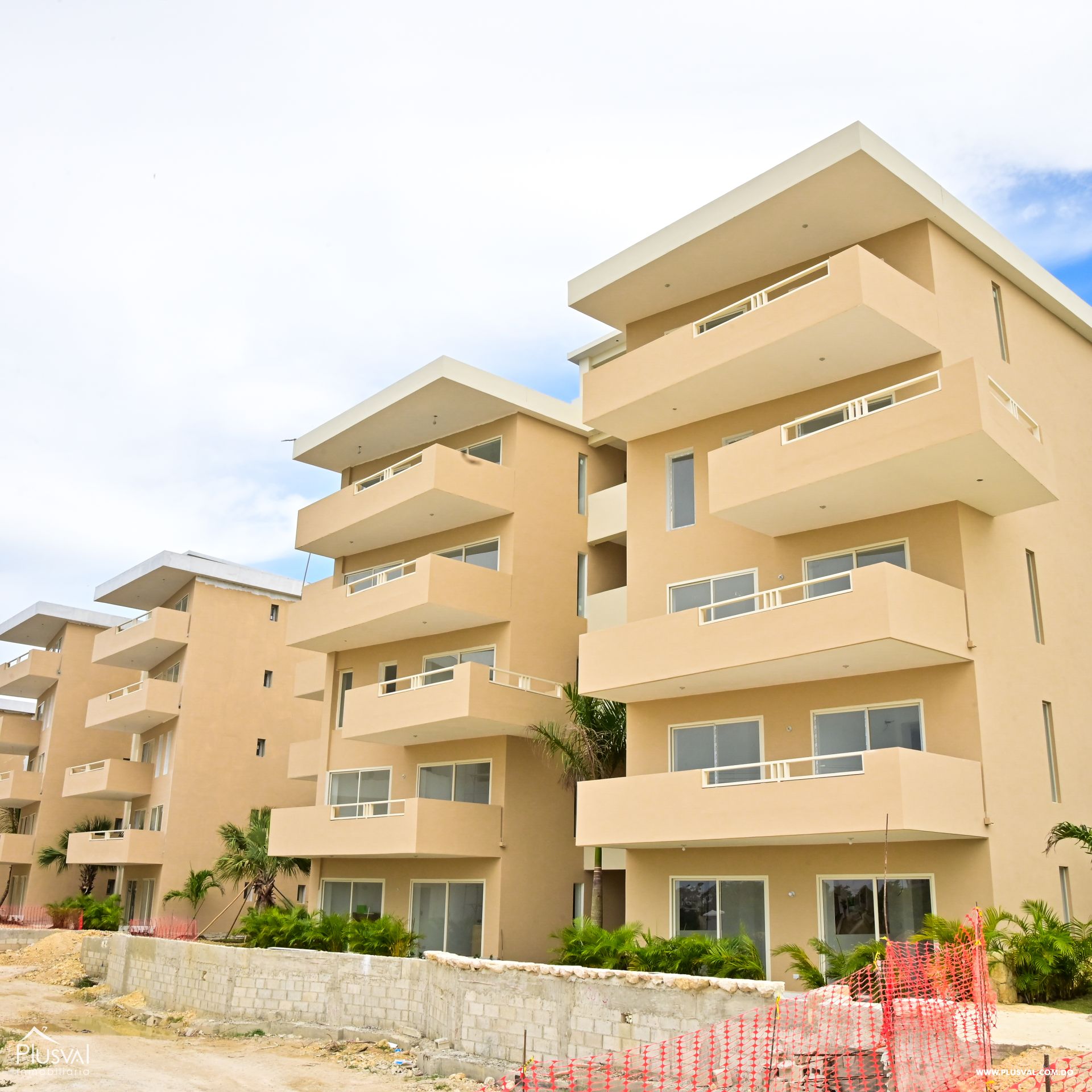 Apartamento en venta de 2 habitaciones listo, ubicado en Bayahibe 471878