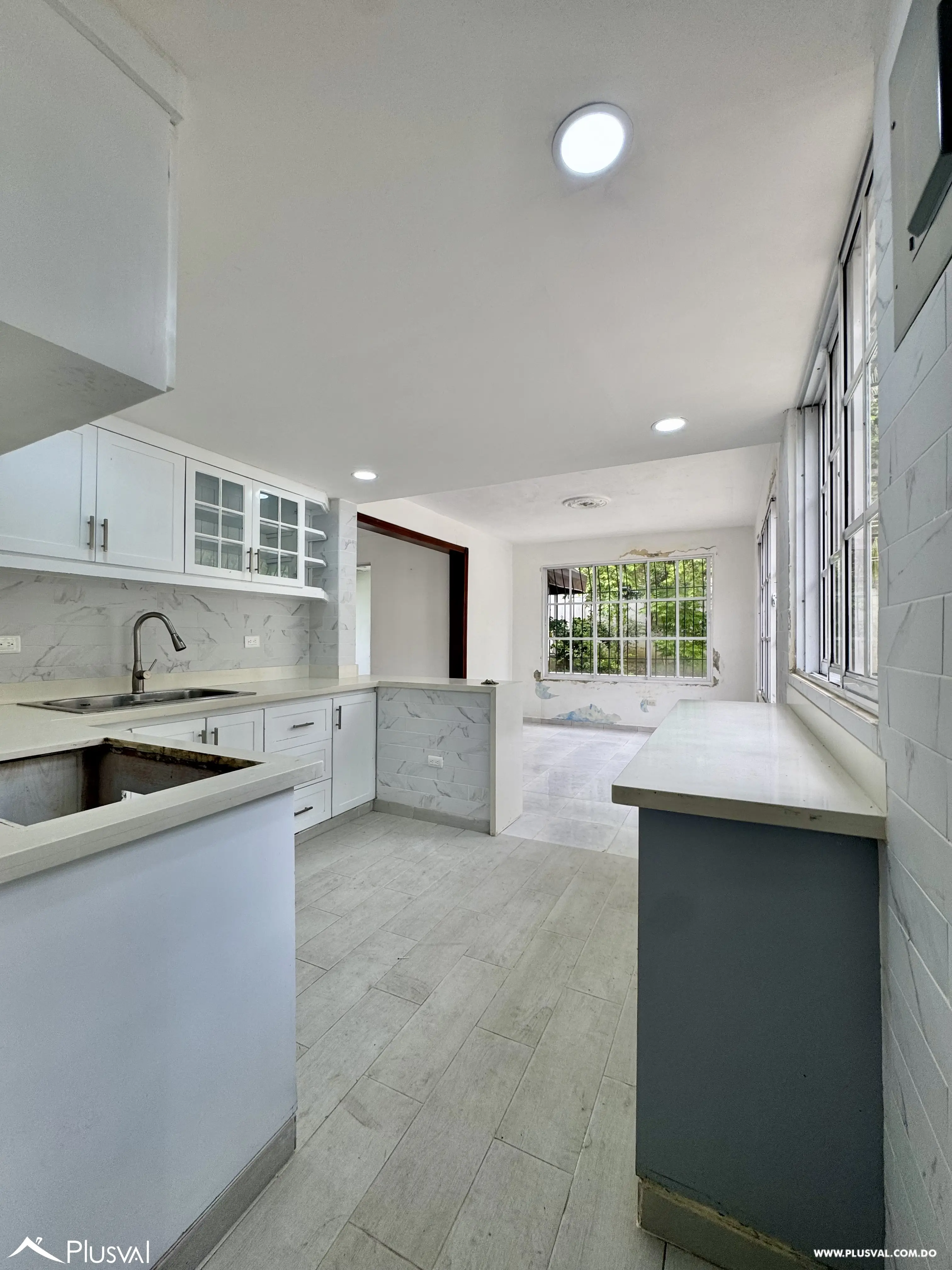 Alquilo Hermosa Casa de 2 Niveles en Resicencial El Ducado- Altos de Arroyo Hondo 518217