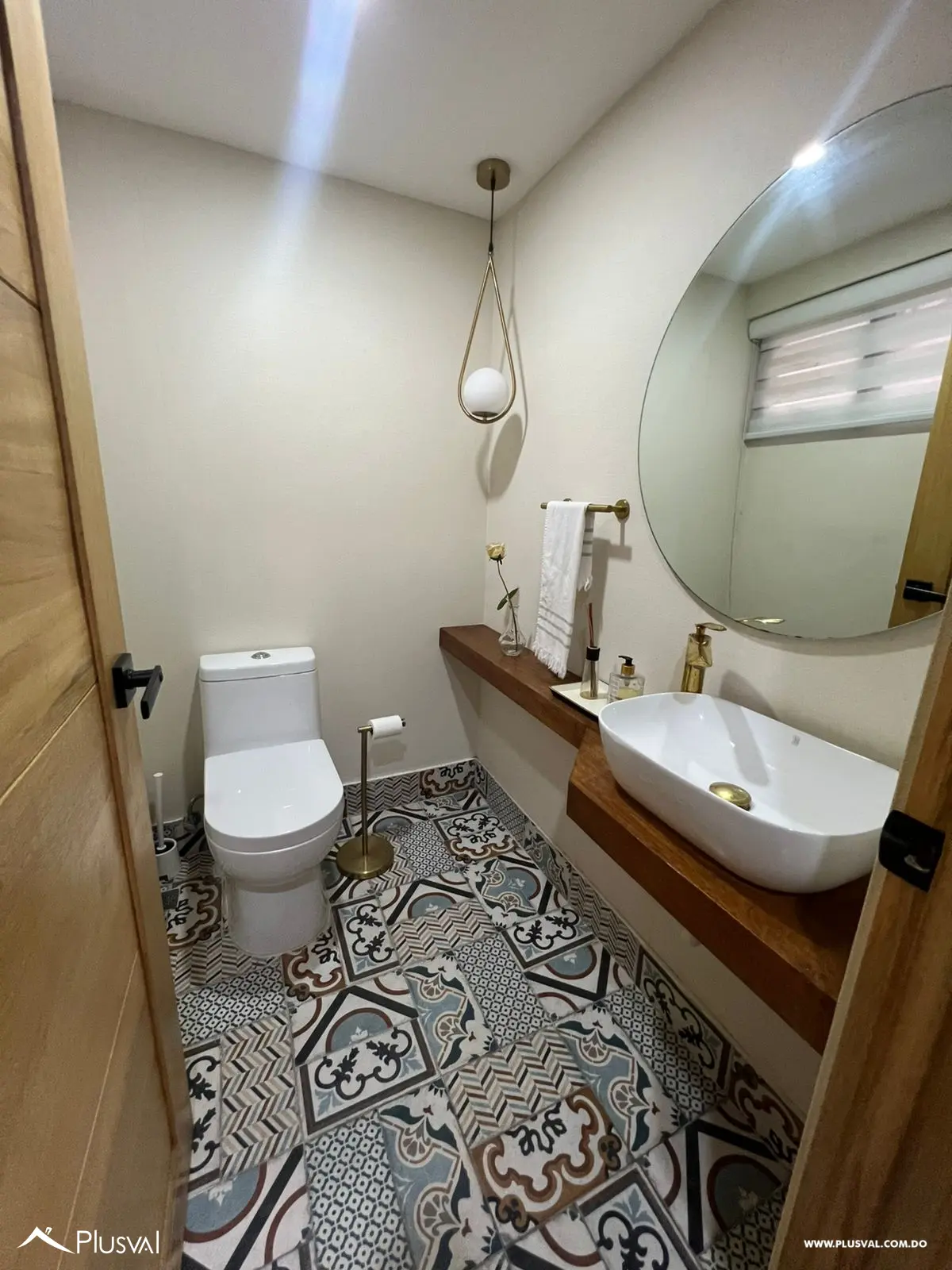 Se alquila apartamento amplio de 3 habitaciones amueblado 502351