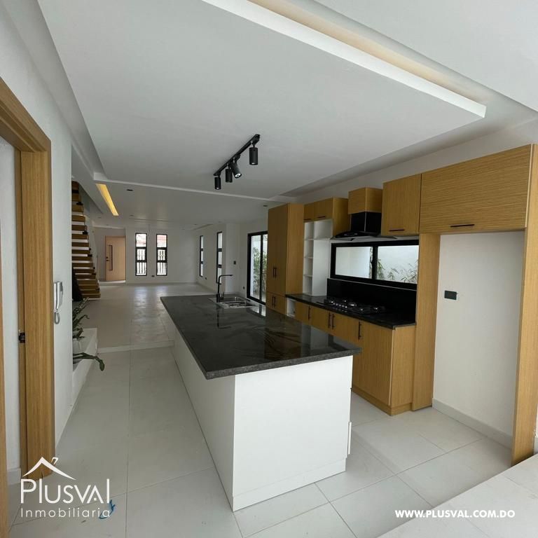 Hermosa casa de 3 niveles 343213