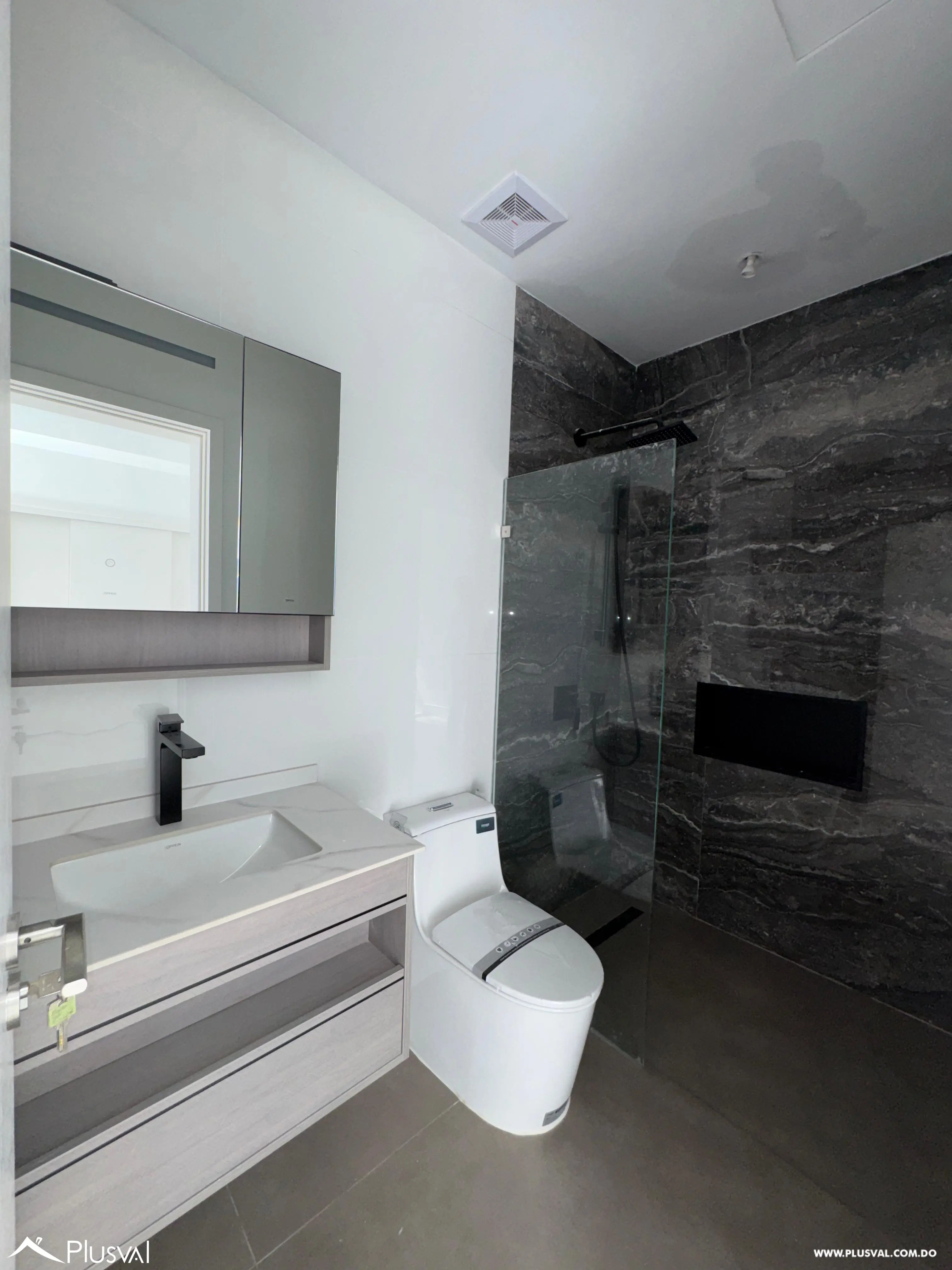 Apartamento en Venta en Ciudad Las Canas, Cap Cana | 2 Habitaciones, 2 Parqueos y Línea Blanca 505626