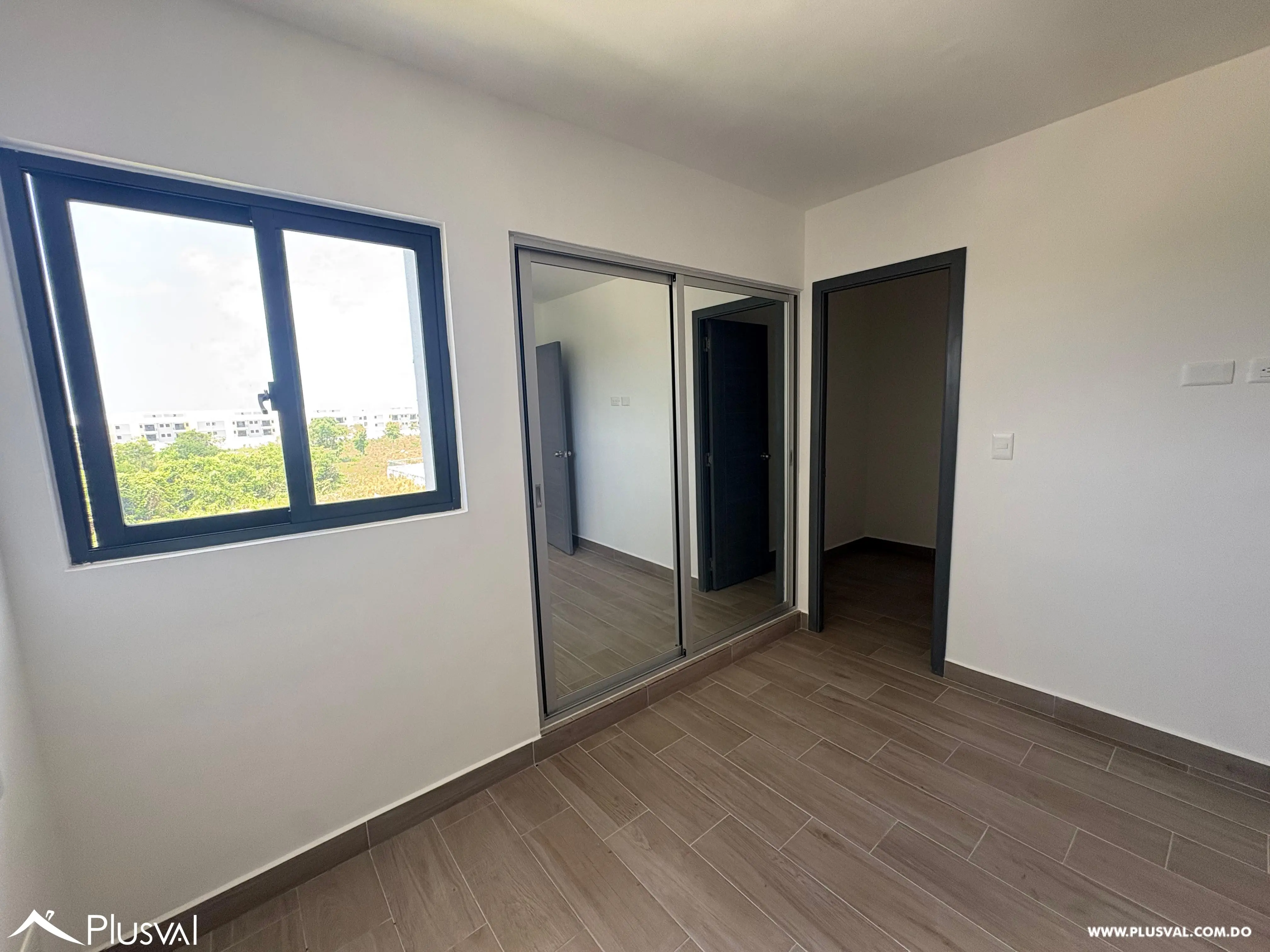 Apartamento en alquiler en Jardines III Bambú 306 – Verón 512555