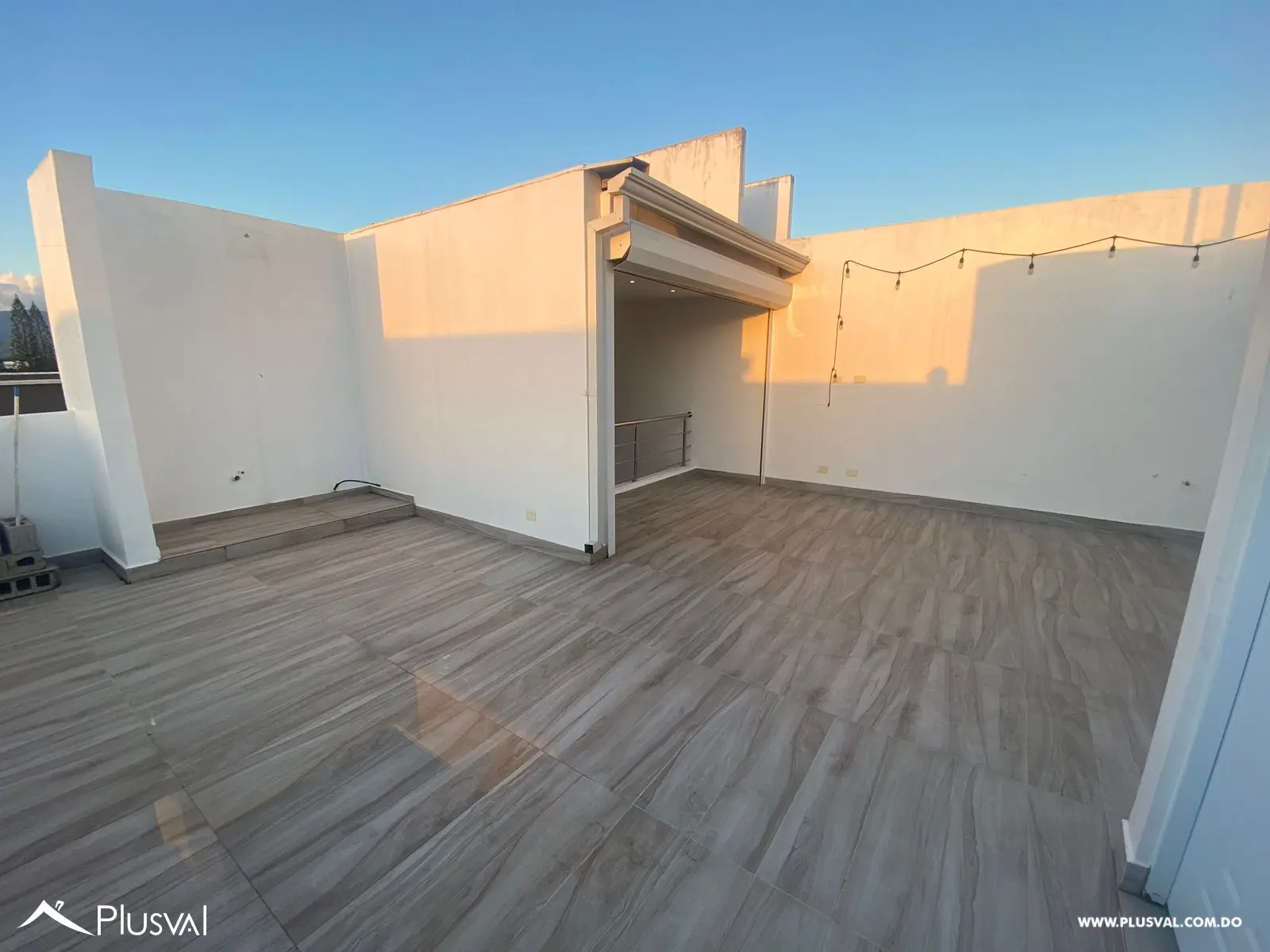 Alquiler Penthouse de 2 Niveles con Amplia Terraza Privada 454572