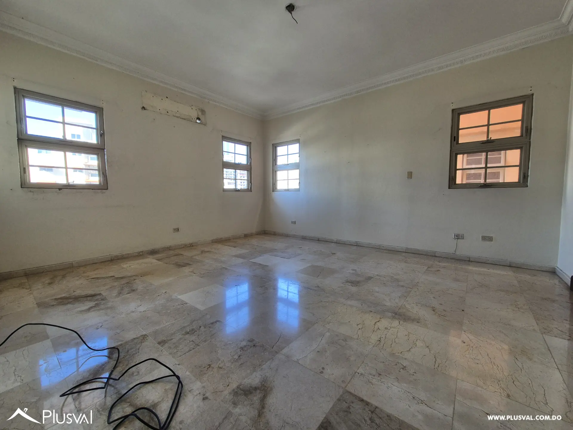 Apartamento tipo PentHouse de venta en Naco 483195