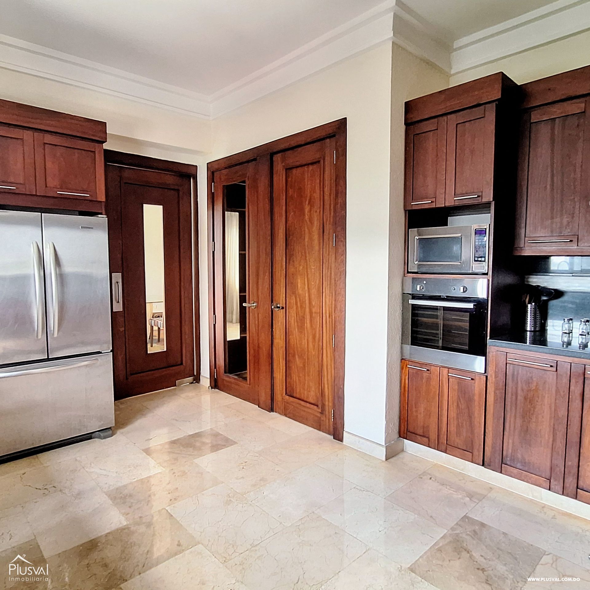 Apartamento en Alquiler Ens. Paraíso 387596