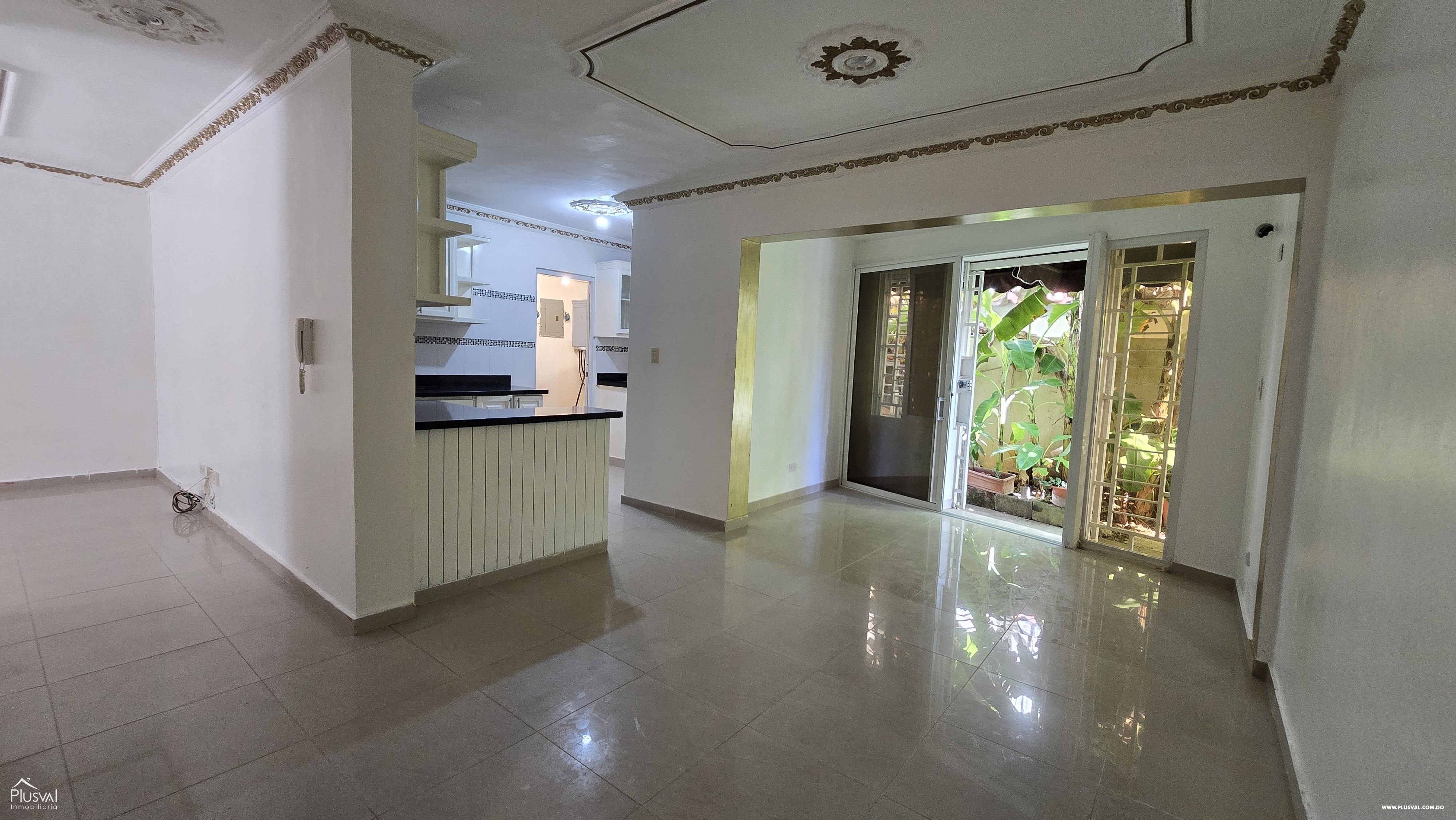 Buscas para vivir un apartamento amplio en una zona tranquila? Esta es tu oportunidad. 459429