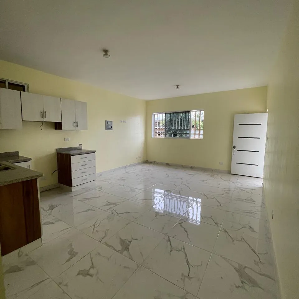 Edificio Residencial de Inversión en Bonao con 10 Apartamento y Oficina Administrativa. 445031