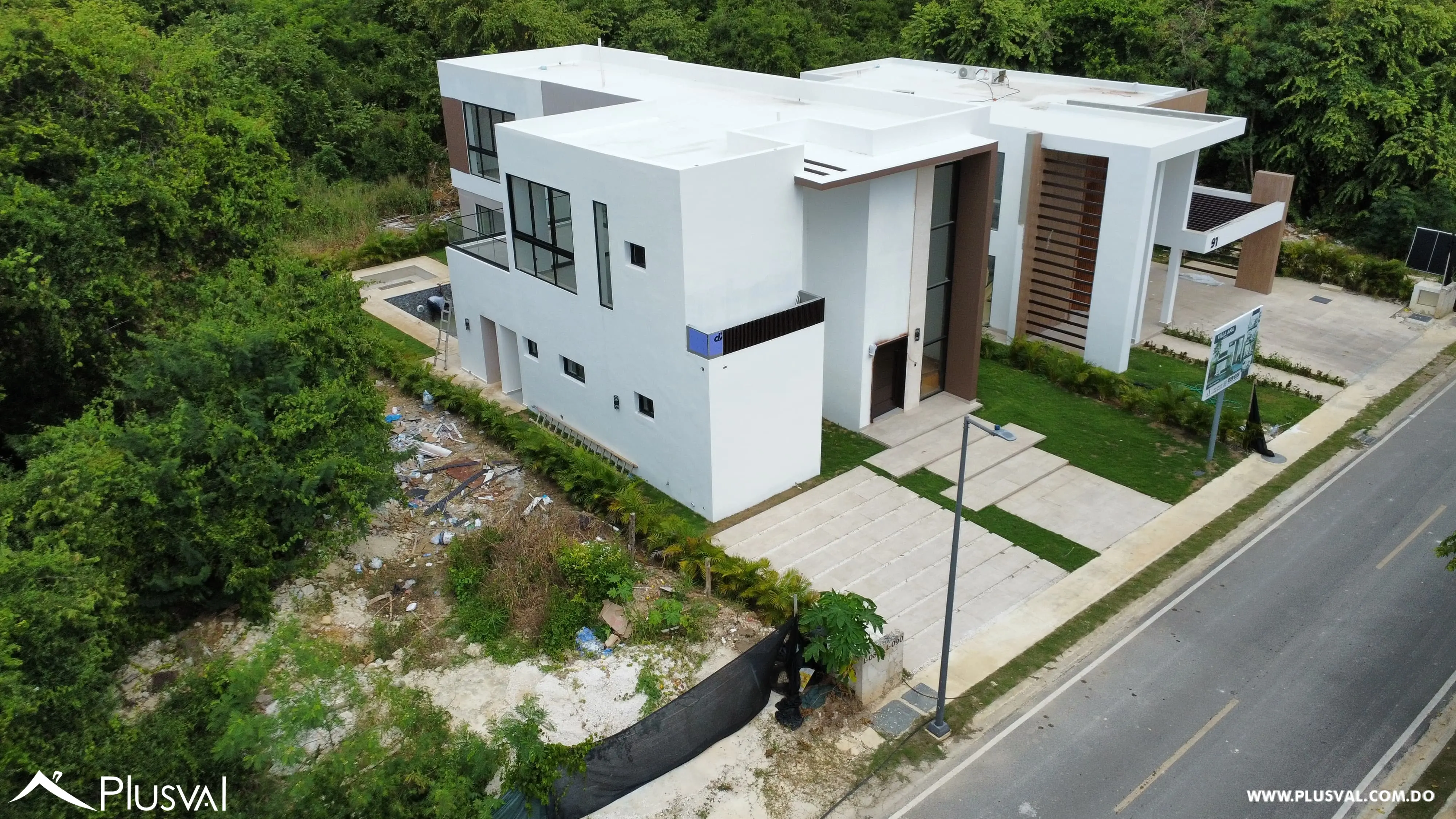 ESPECTACULAR VILLA DE LUJO CON PISCINA y FOGATA  EN PLAYA NUEVA ROMANA 456790