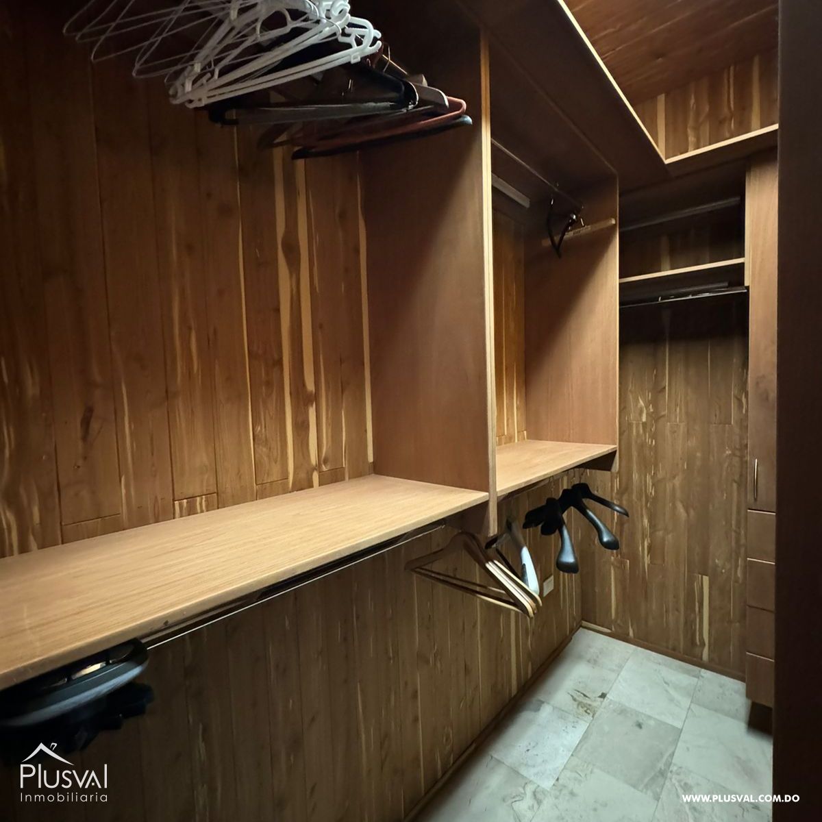 Apartamento de 3 habitaciones en Mirador Norte 364866