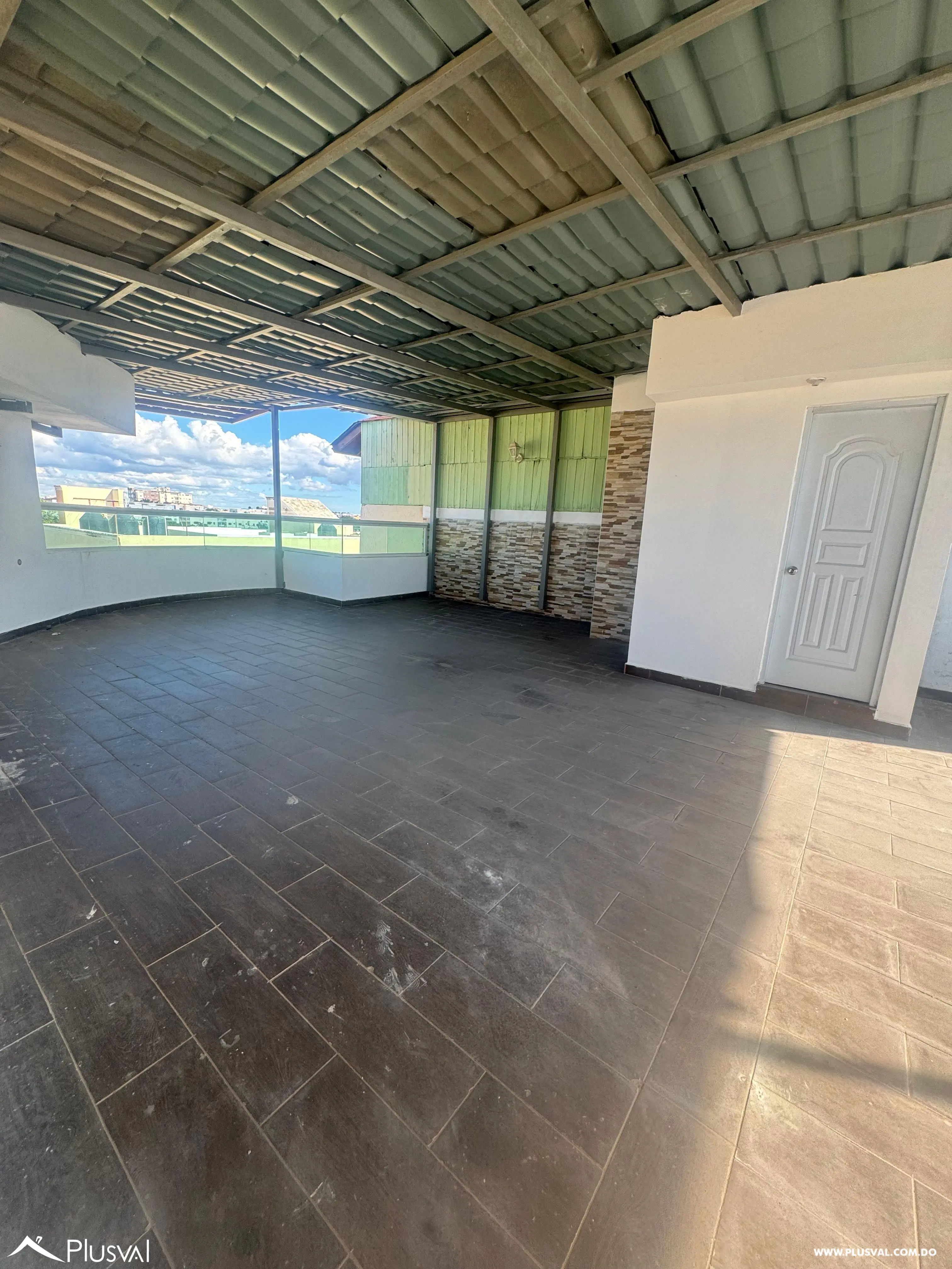 Espacioso apartamento en venta de Alma Rosa 479318