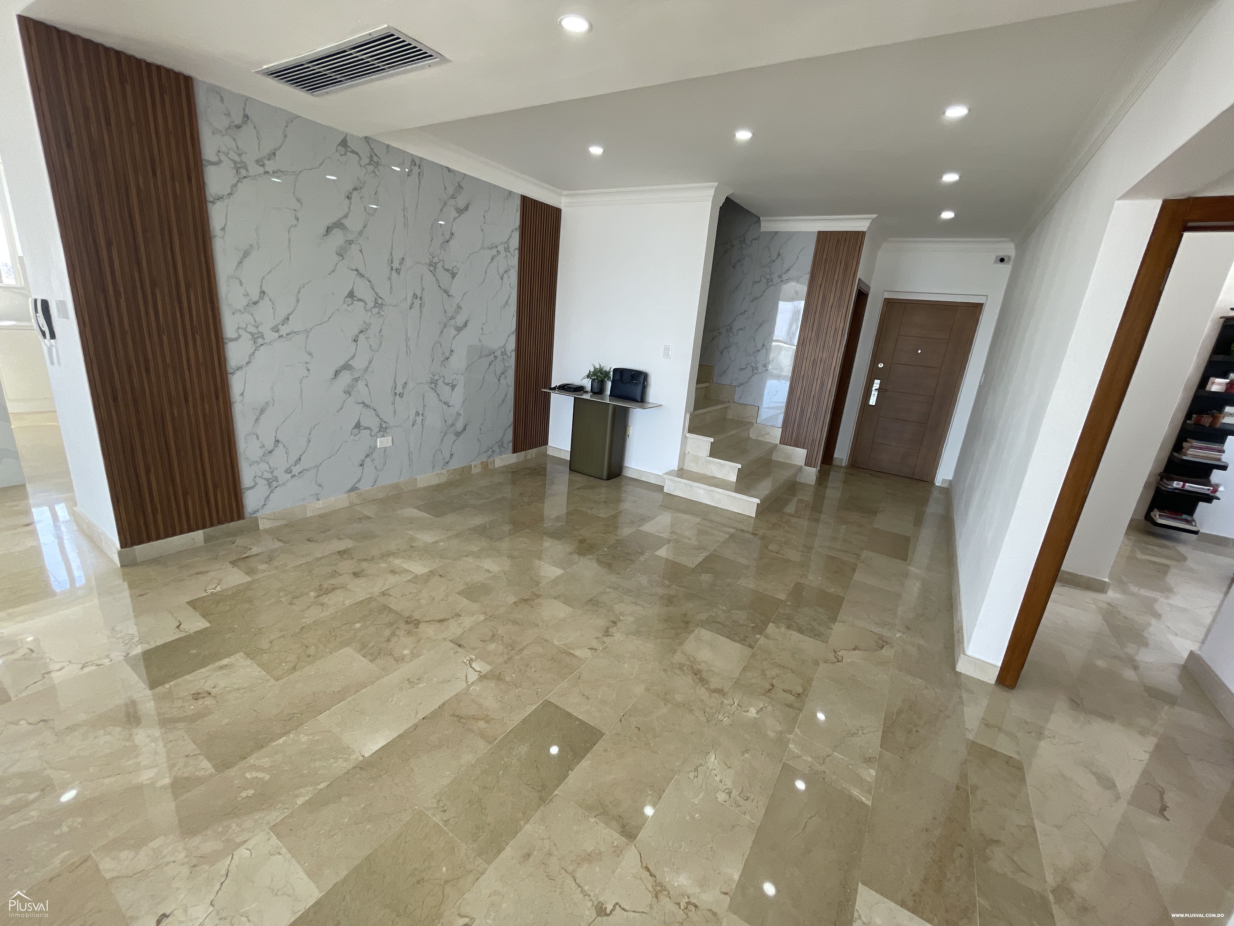 Apartamento tipo PH en Evaristo Morales con excelentes vistas 432861