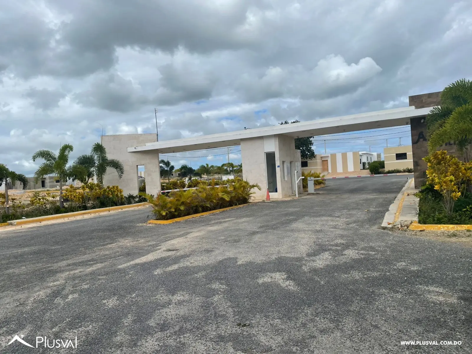 Solar en venta ubicado en Vista Cana. 481821