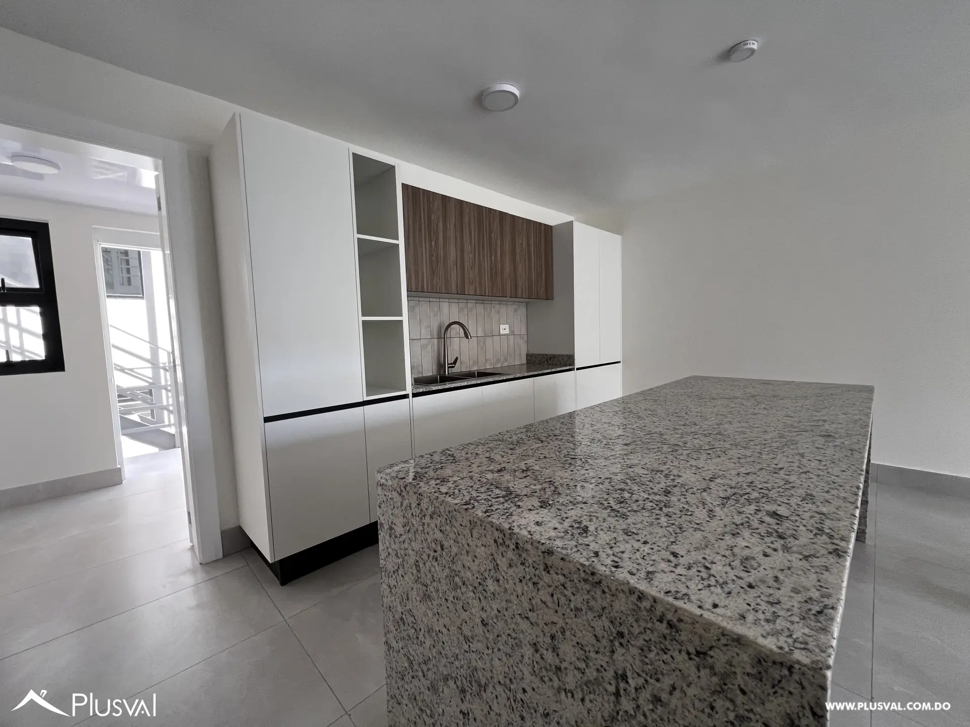 Apartamento de 3 habitaciones en Venta en el centro de Puerto Plata 519628