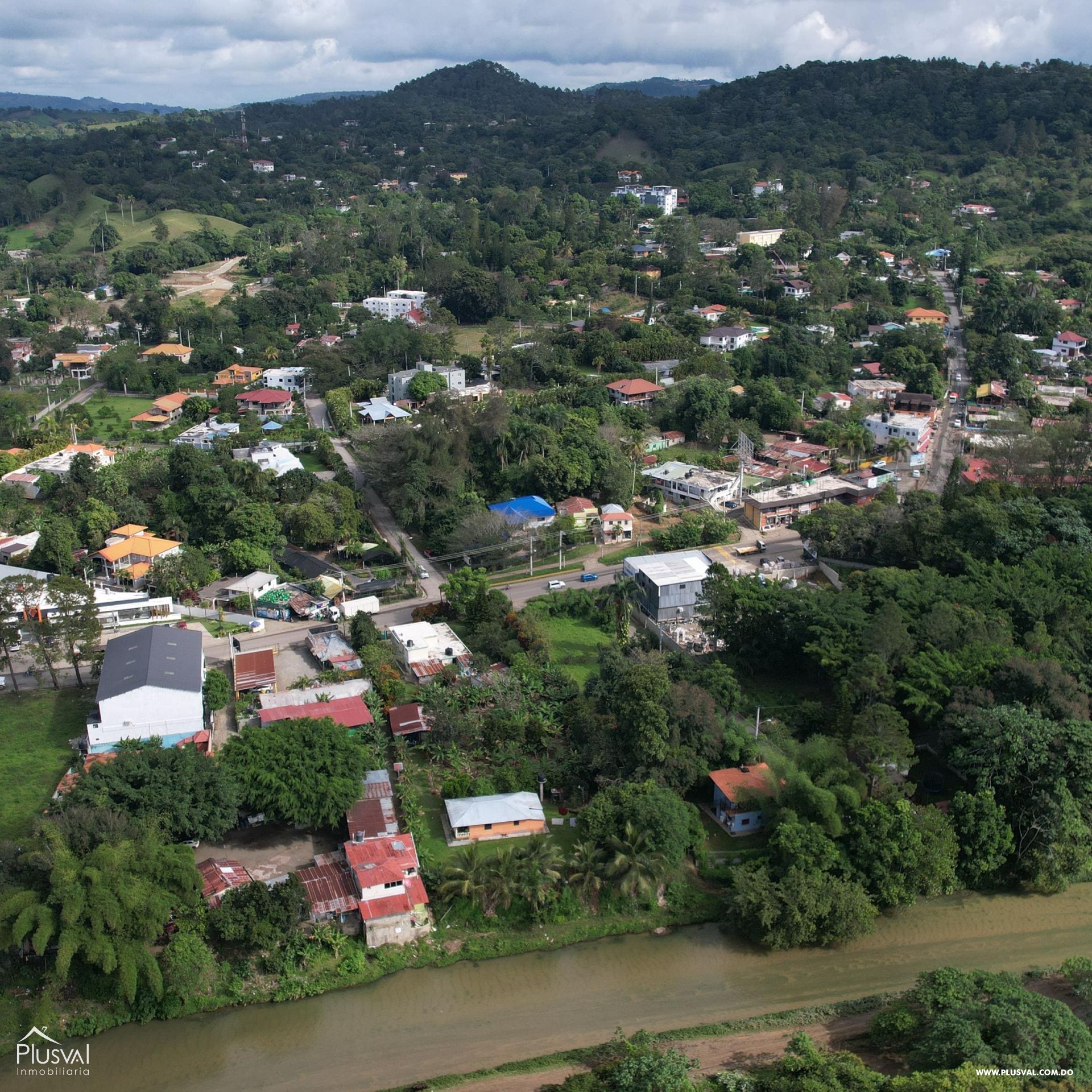 Solar en venta ubicado a pasos del Rio Jimenoa en Jarabacoa 405788