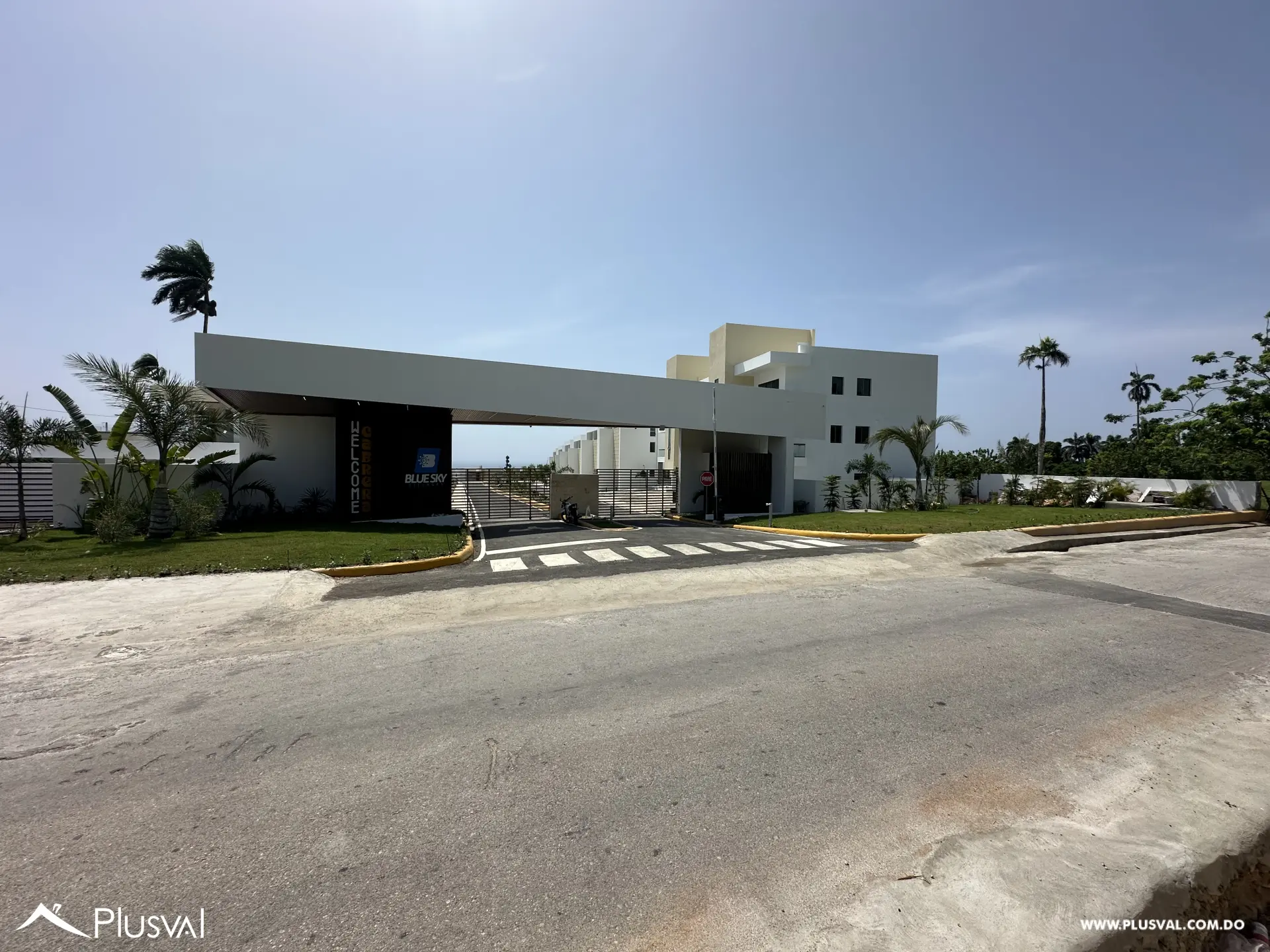 AMPLIAS VILLAS EN CABRERA CON PISCINA 517792