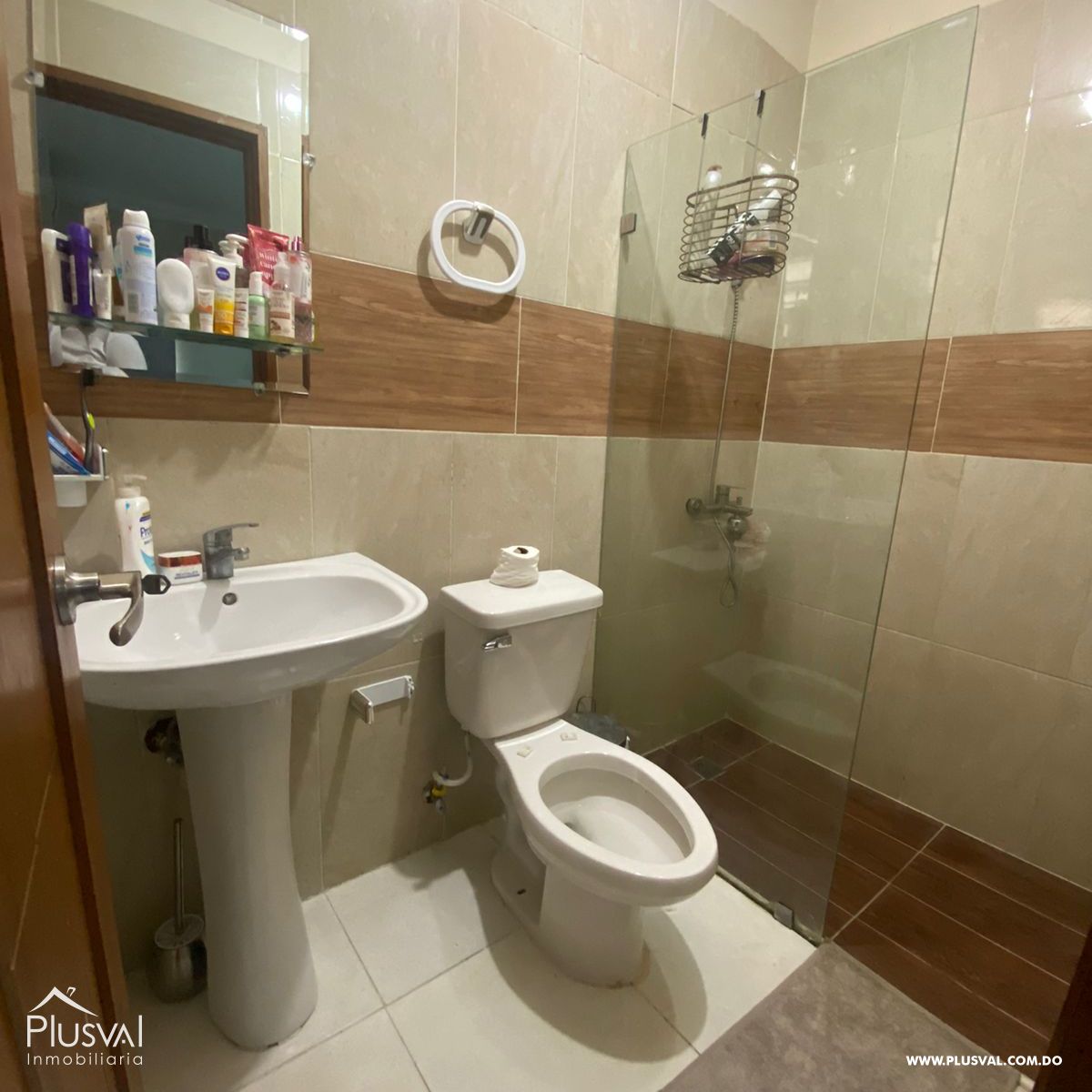 Apartamento en venta de 3 habitaciones en San Isidro Labrador 387079