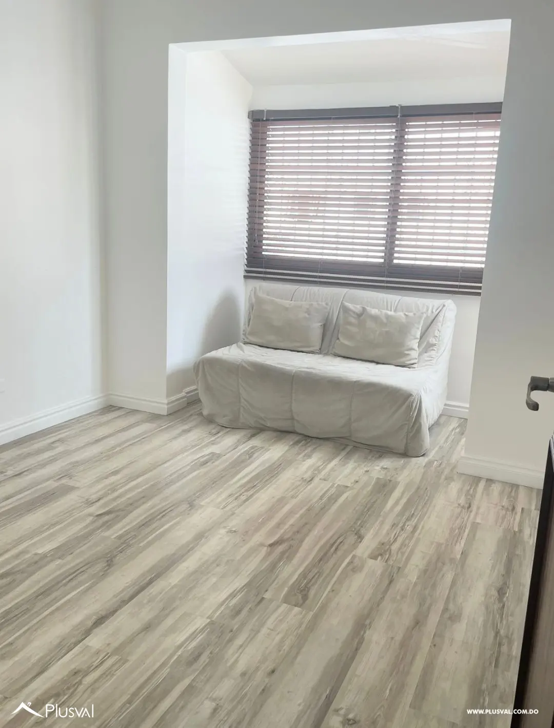 Pent-House Ameublado en Alquiler con vistas únicas de la Zona Colonial 515174
