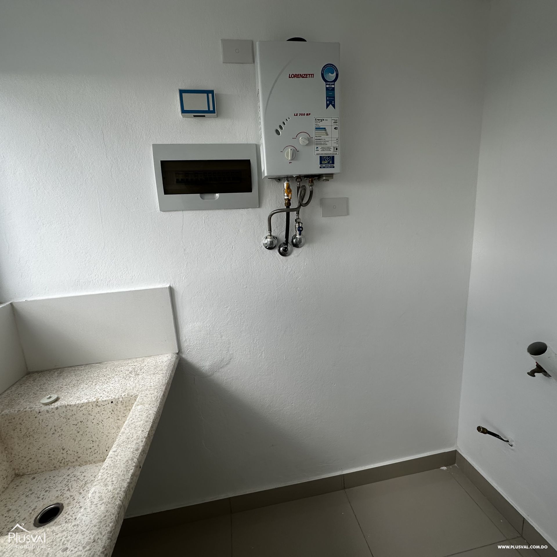 Apartamentos próximo a la Zona Franca San Isidro 428614