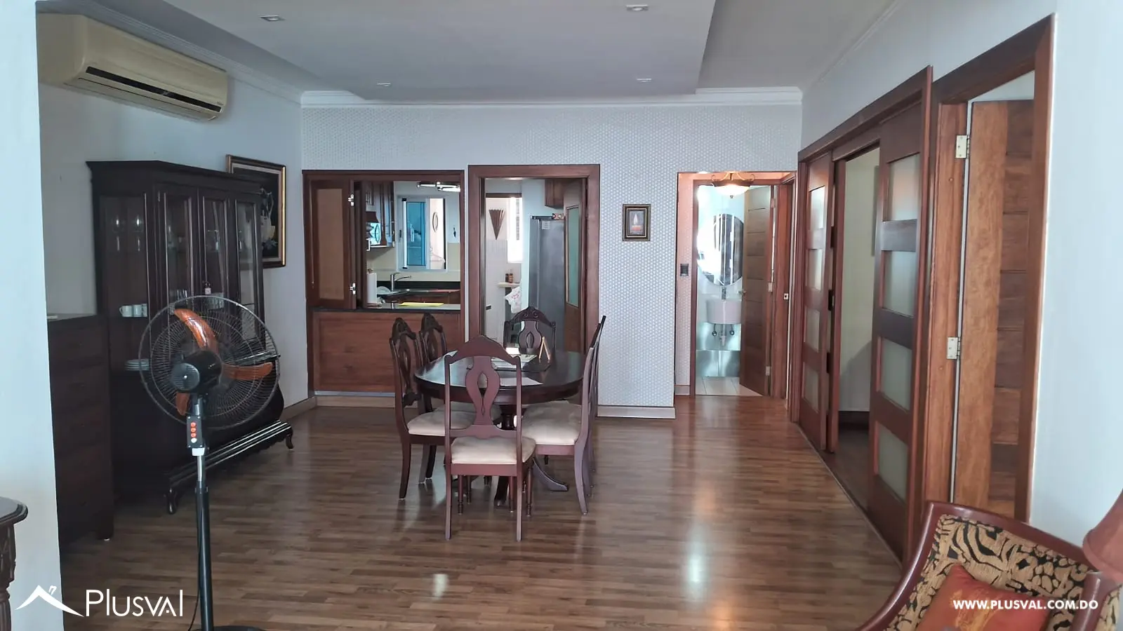 APARTAMENTO AMUEBLADO EN ALQUILER EN EL CENTRO DE LA CIUDAD 467600