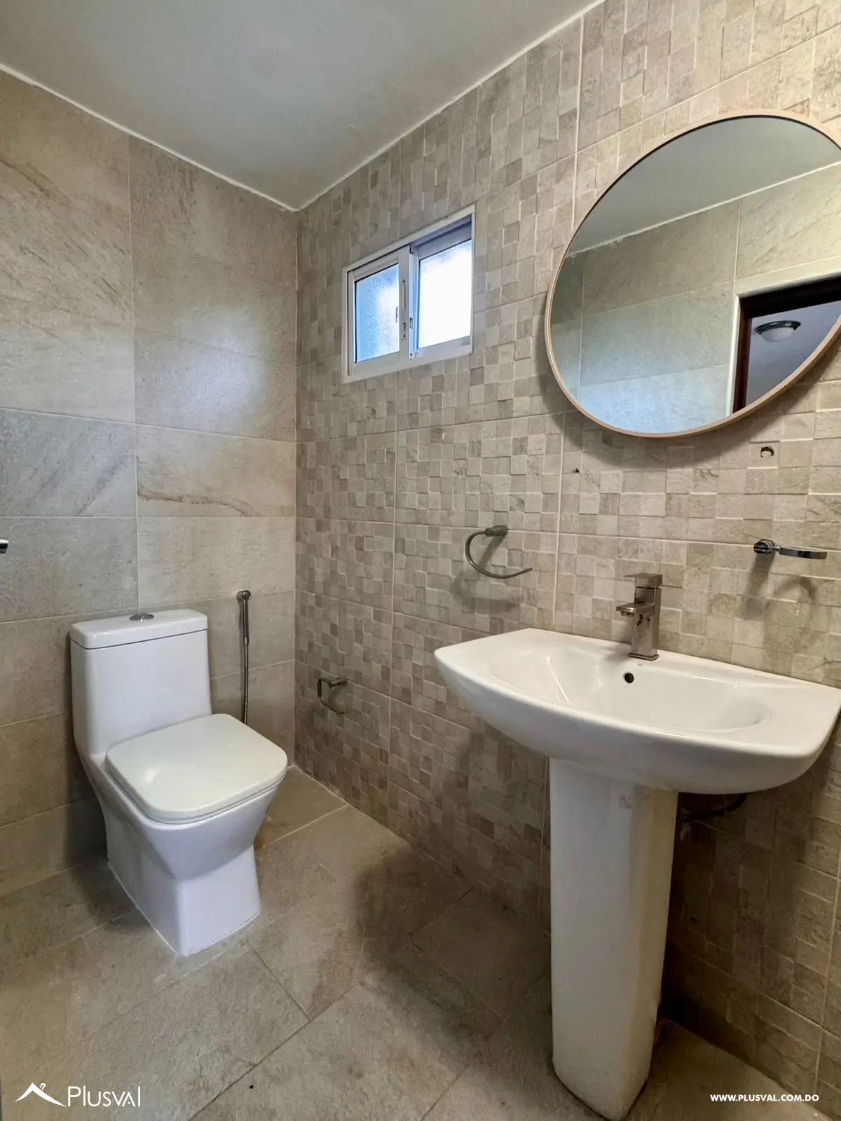 Alquilo apartamento en Los Cacicazgos de dos habitaciones. 470778