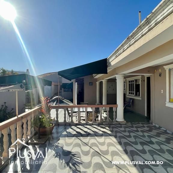 Casa ideal para solar o Empresa en venta en los restauradores 252384
