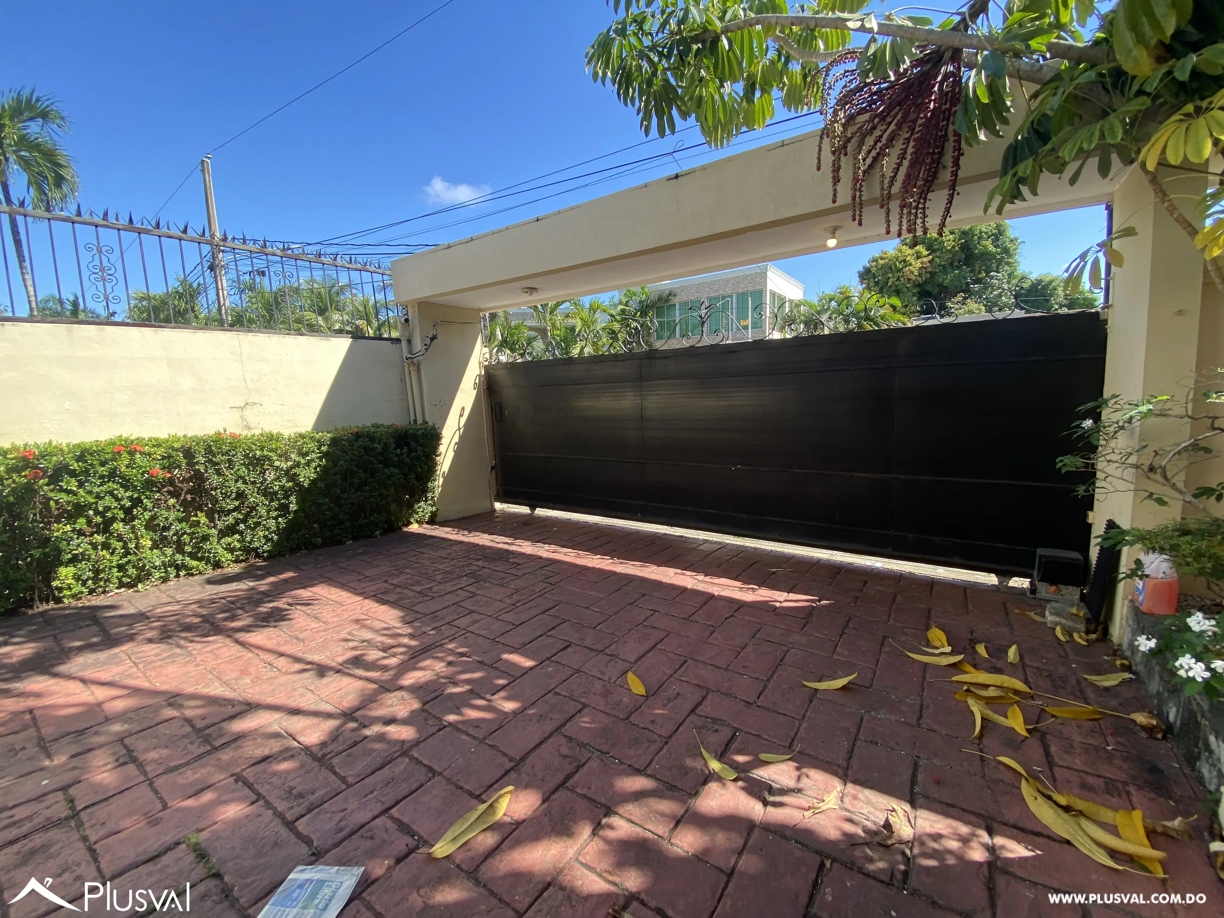 Casa de 5 Habitaciones en la Castellana, DN. 487831