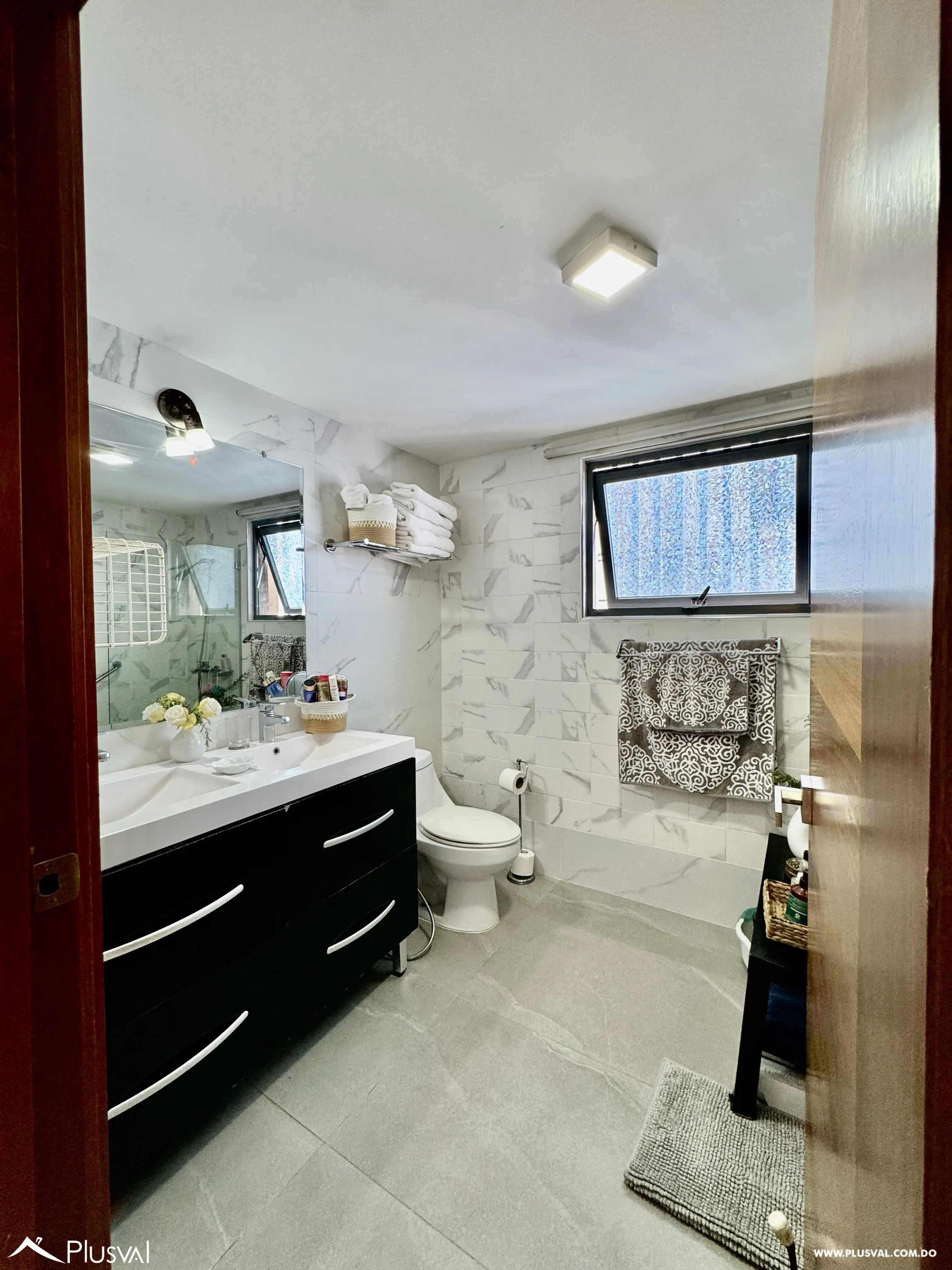 Vendo Maravilloso y Amplio Apartamento con Vista Mar en La Esperilla 490686