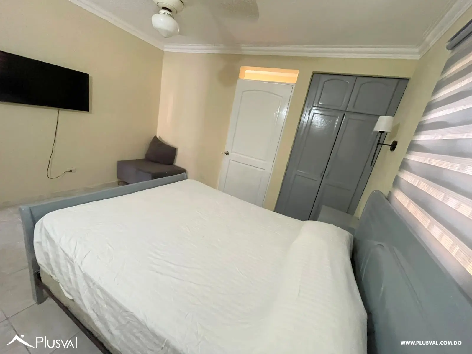 CASA GRANDE EN VENTA  EN EL CENTRO DE BOCA CHICA, IDEAL PARA INVERSION O VIVIR 529875