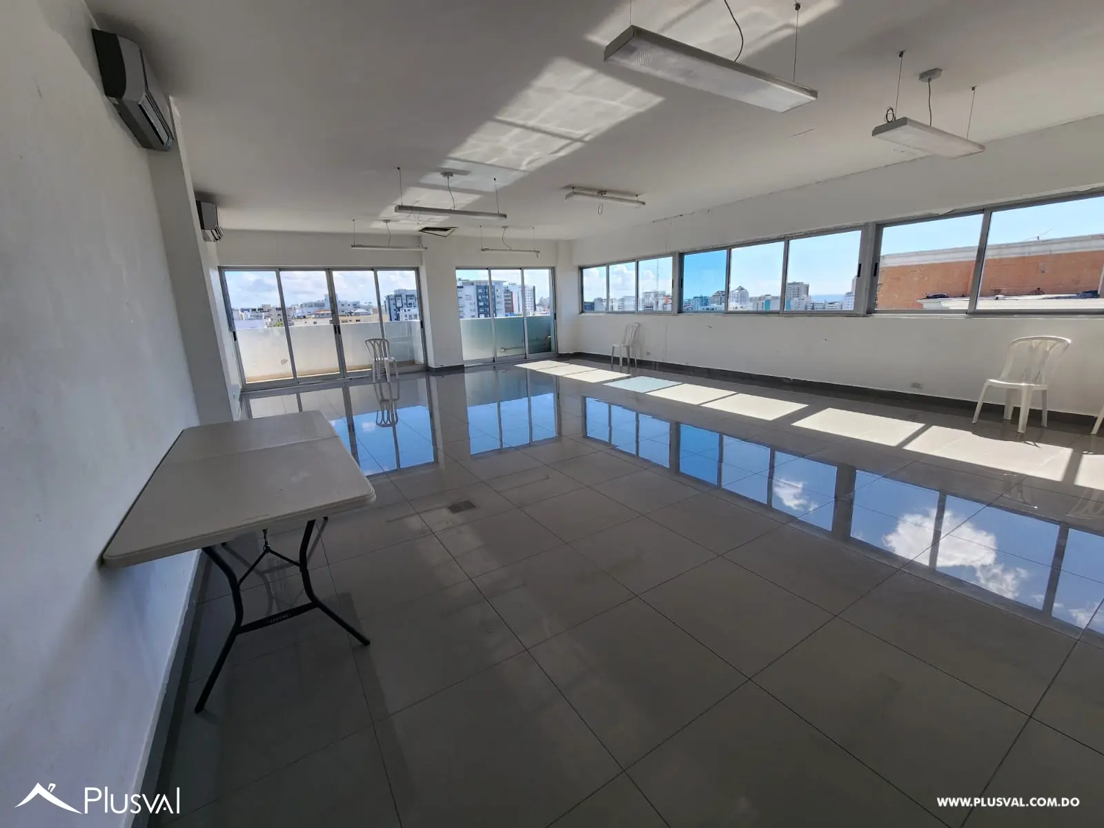 Apartamento residencial en venta de 2 habitaciones en Evaristo Morales 479440