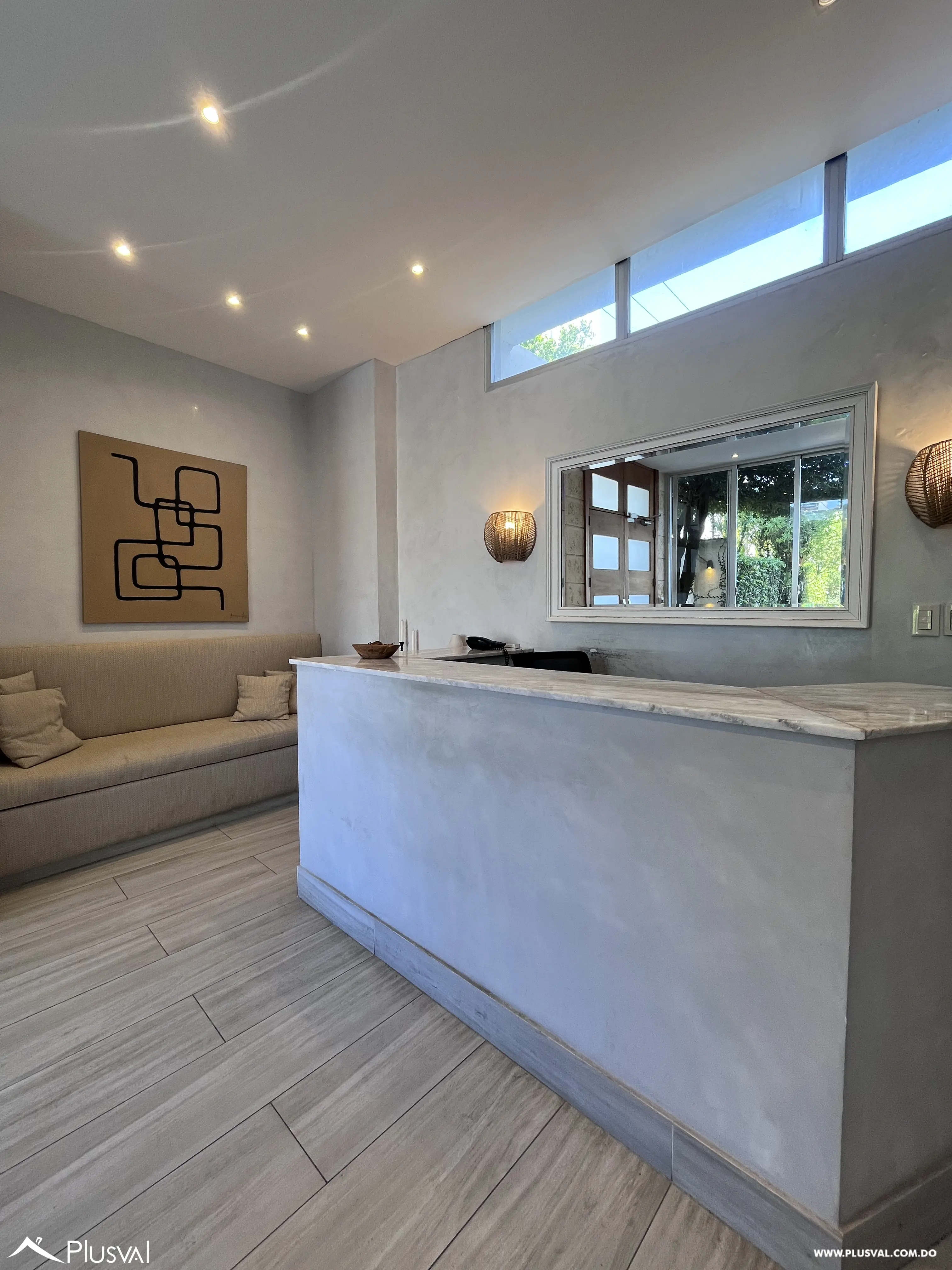 Amplio apartamento en venta en La esterilla 533925