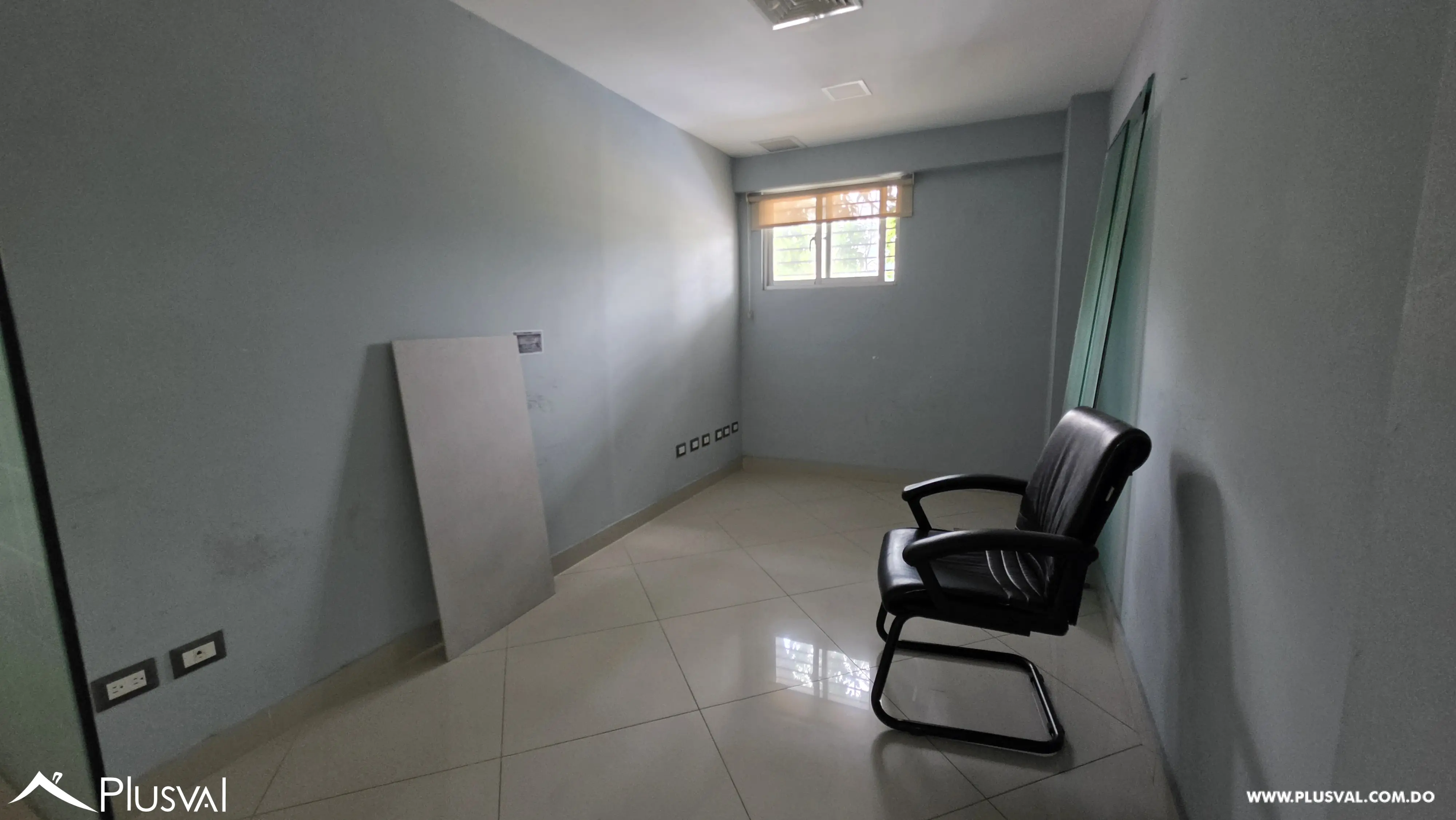 Renta Local Comercial en la Wilton Churchill 501810