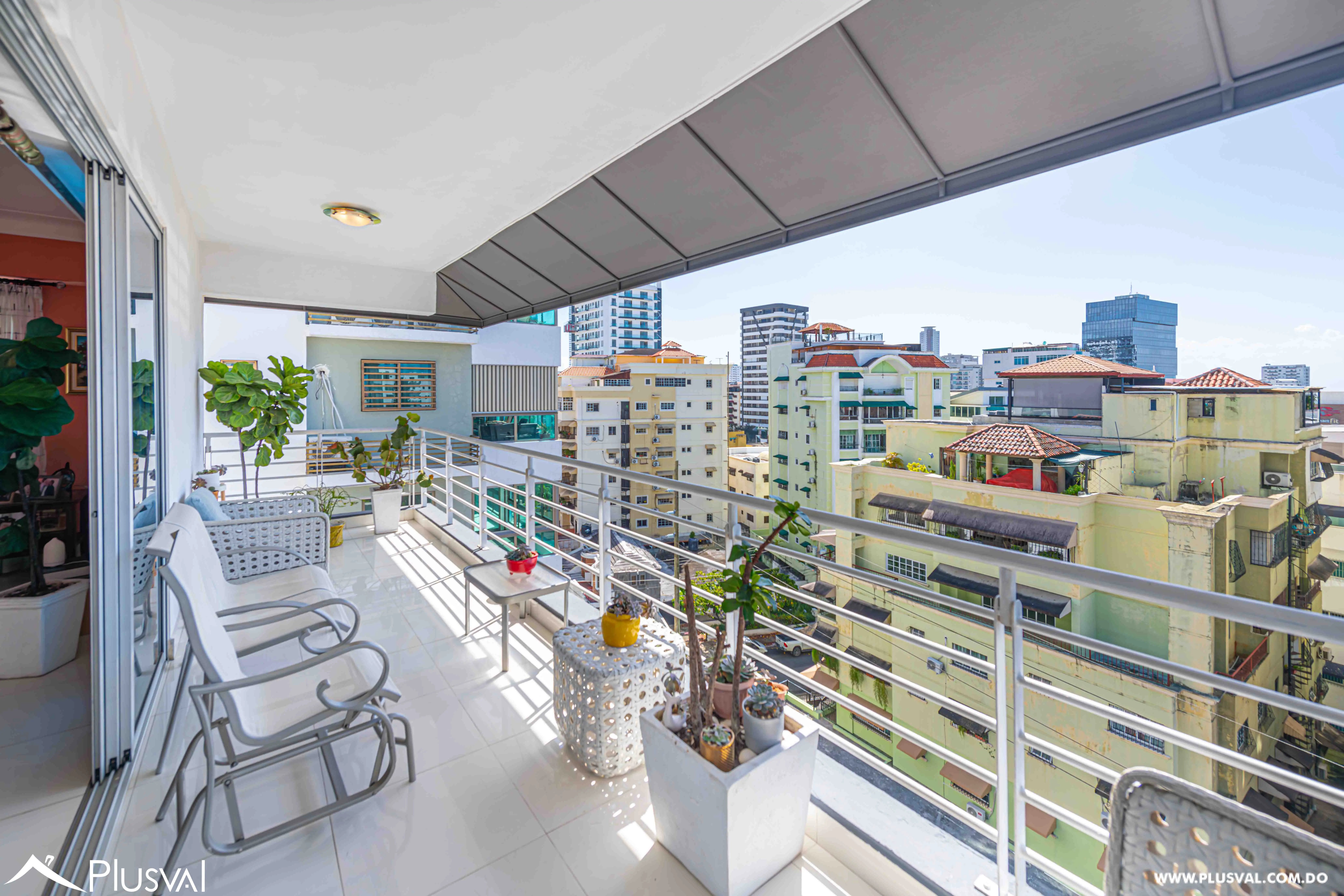 Amplio apartamento en venta en Mirador Norte 495544