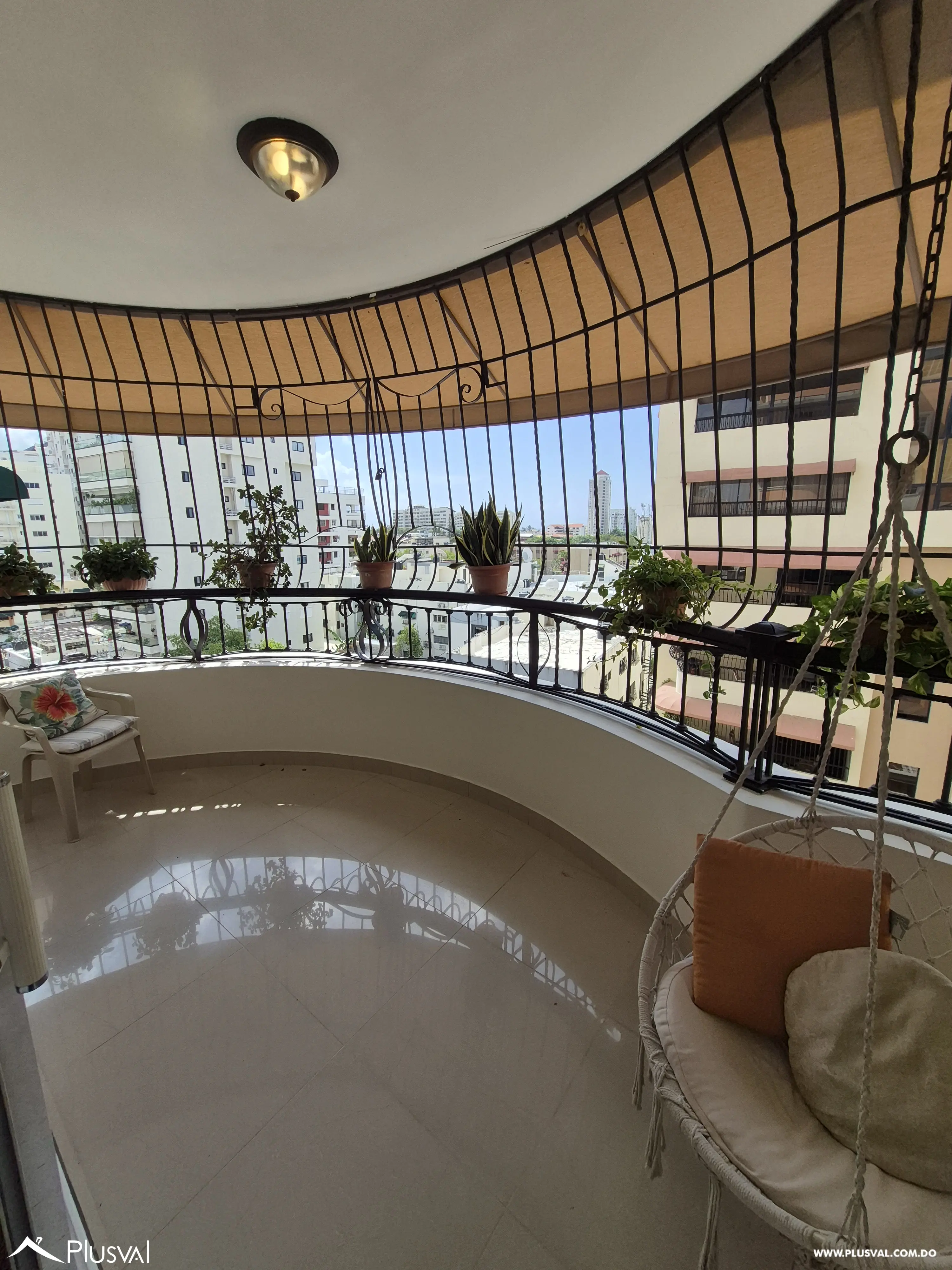 AMPLIO APARTAMENTO EN VENTA EN BELLA VISTA 458662