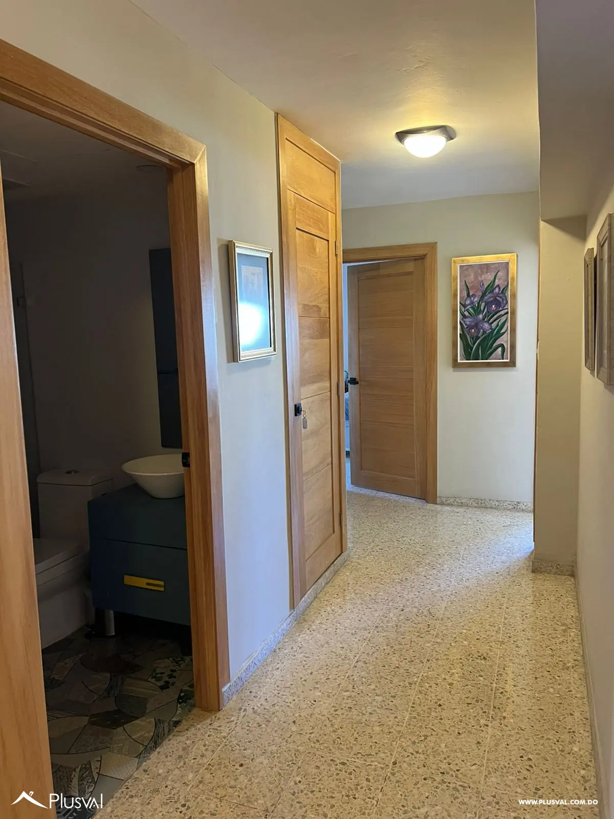 Se alquila apartamento amplio de 3 habitaciones amueblado 502363
