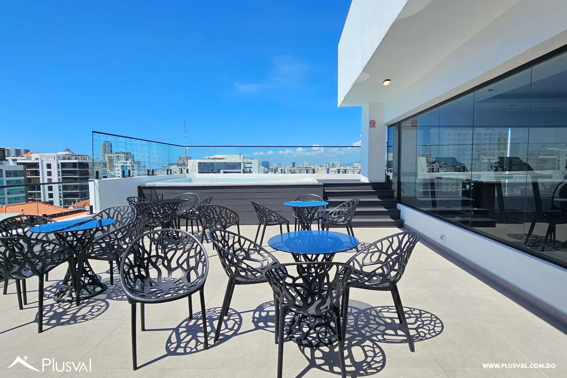 Apartamento a estrenar en Bella Vista, con areas sociales en el Rooftop. 460158