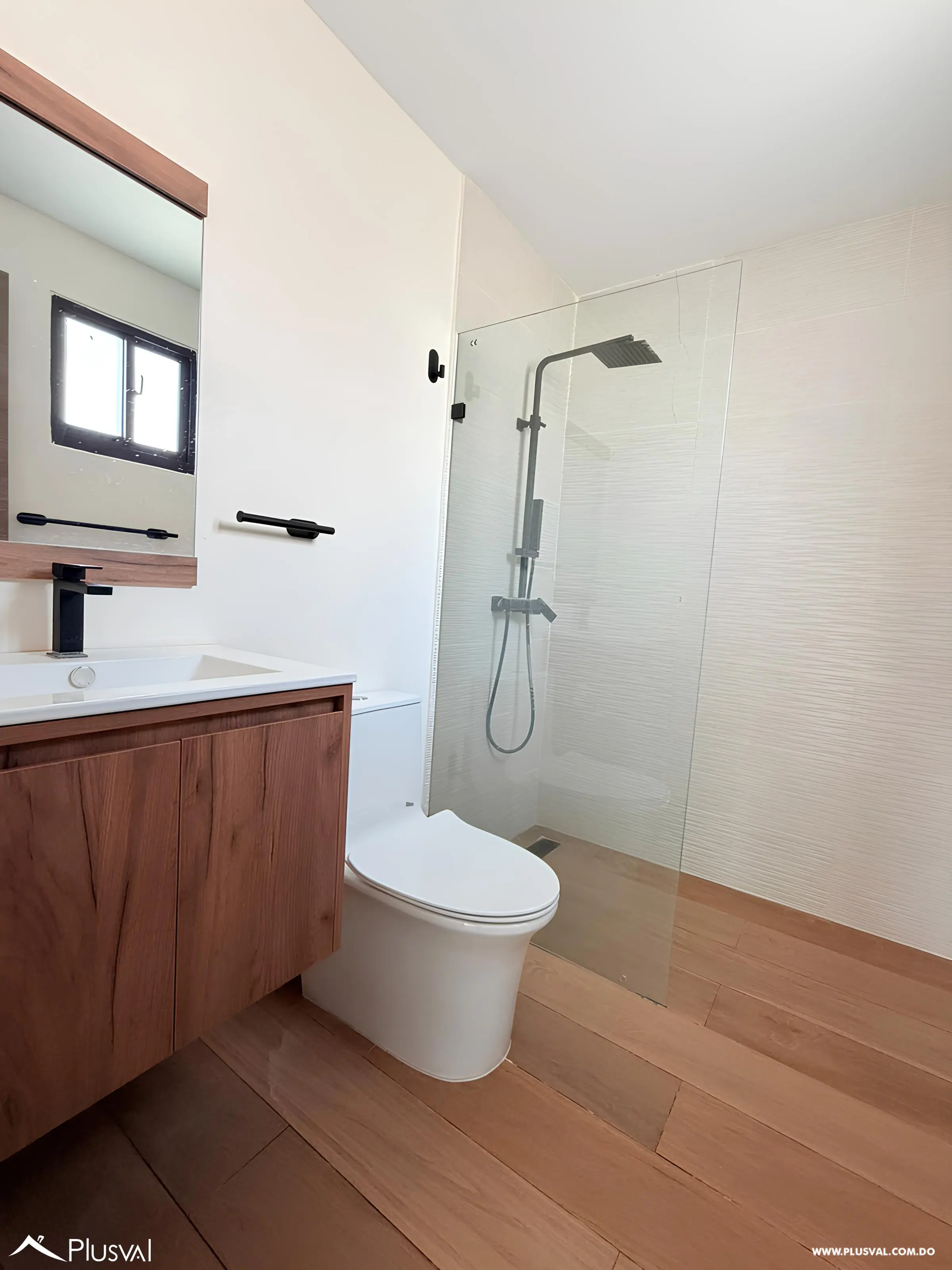 Apartamento piso alto con LB completa 520838