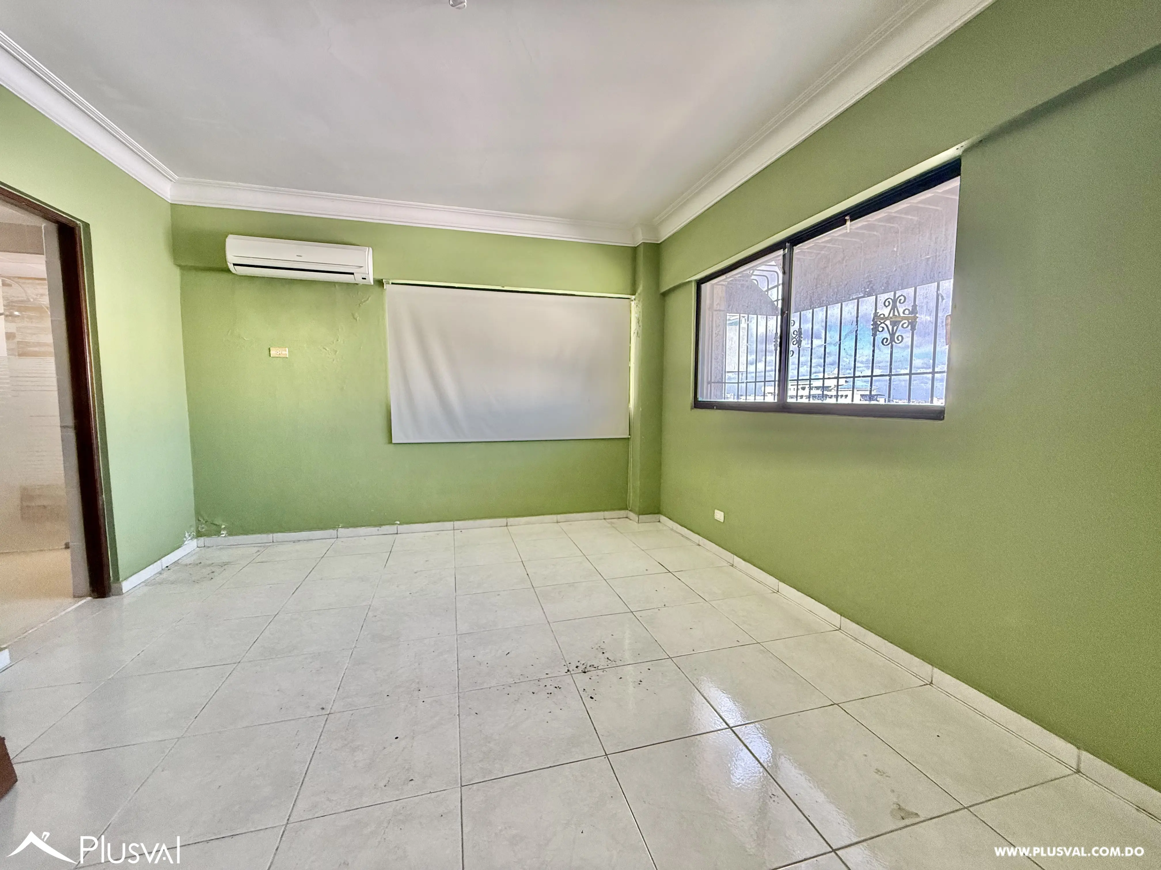 Apartamento en venta en Naco, piso 7 (para remodelar) 487344