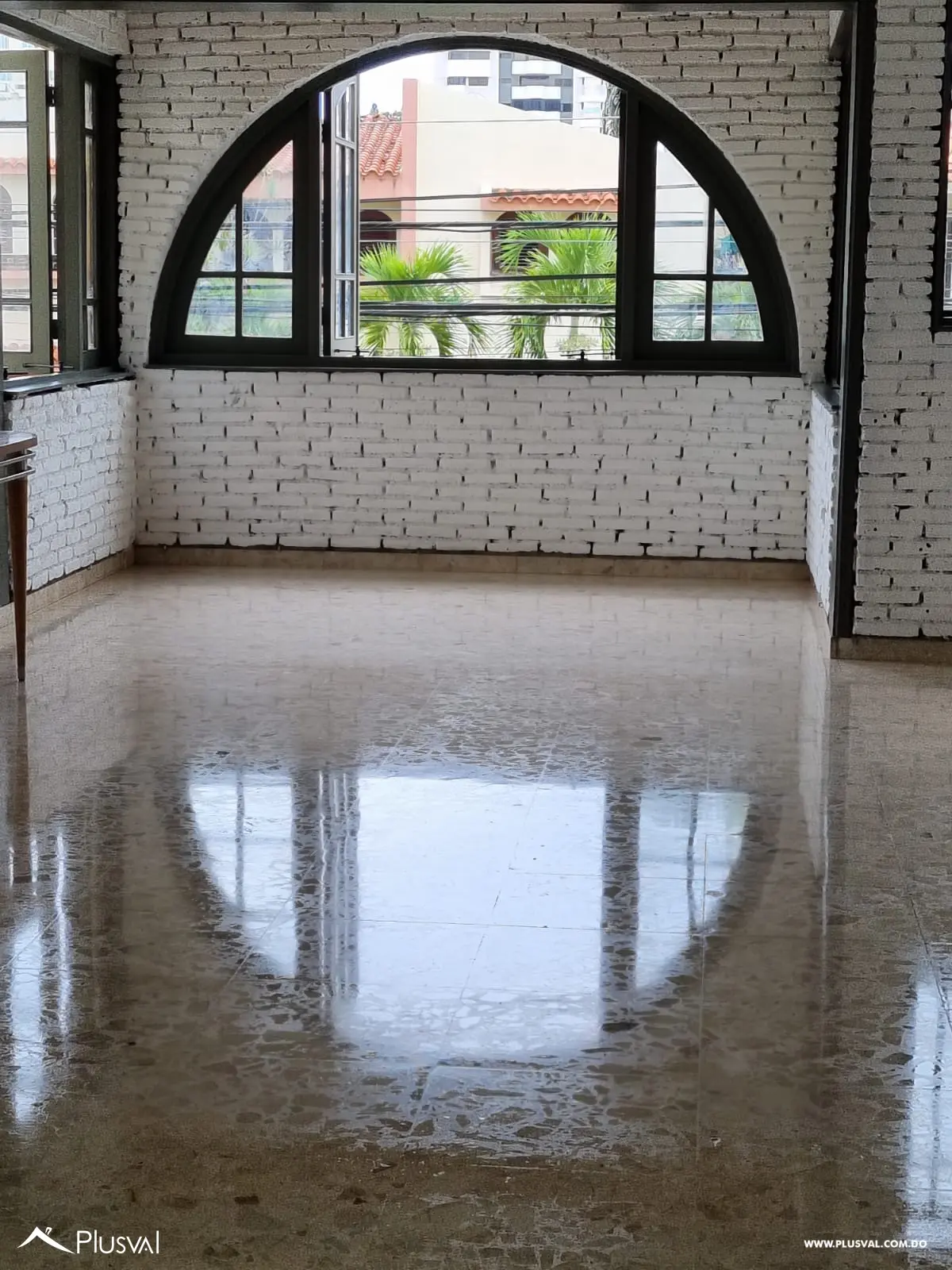 Apartamento de 2 habitaciones en Bella Vista 478156